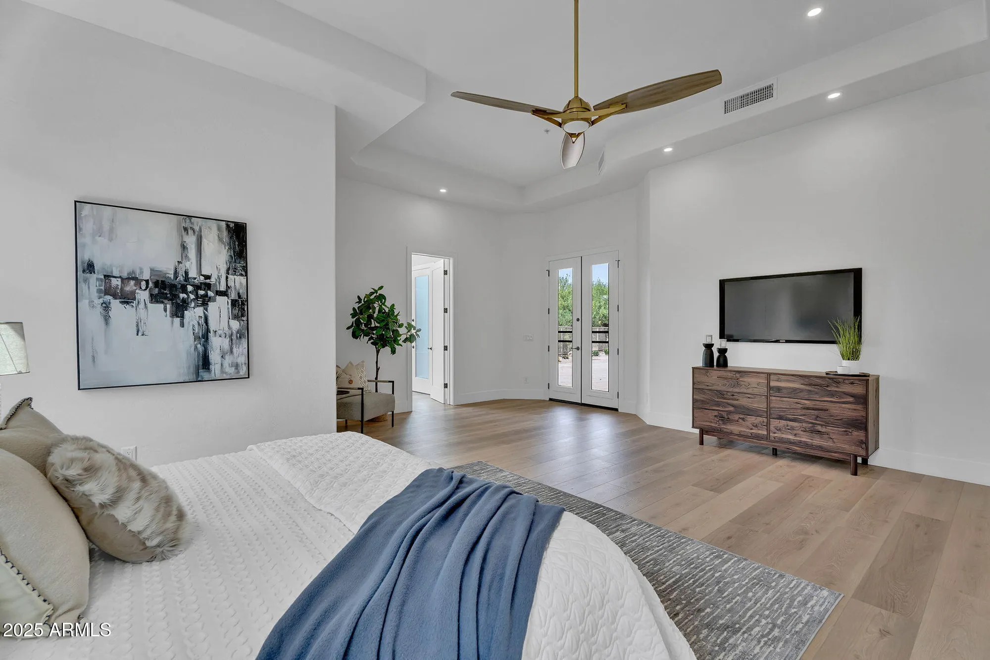 Property Slideshow image 31 of 53 | 6184 e dusty coyote cir, Scottsdale, AZ, 85266