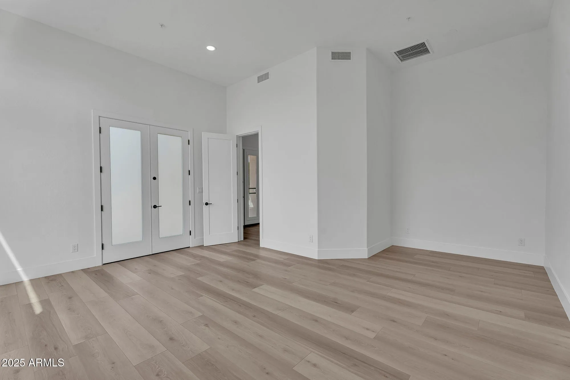 Property Slideshow image 34 of 53 | 6184 e dusty coyote cir, Scottsdale, AZ, 85266