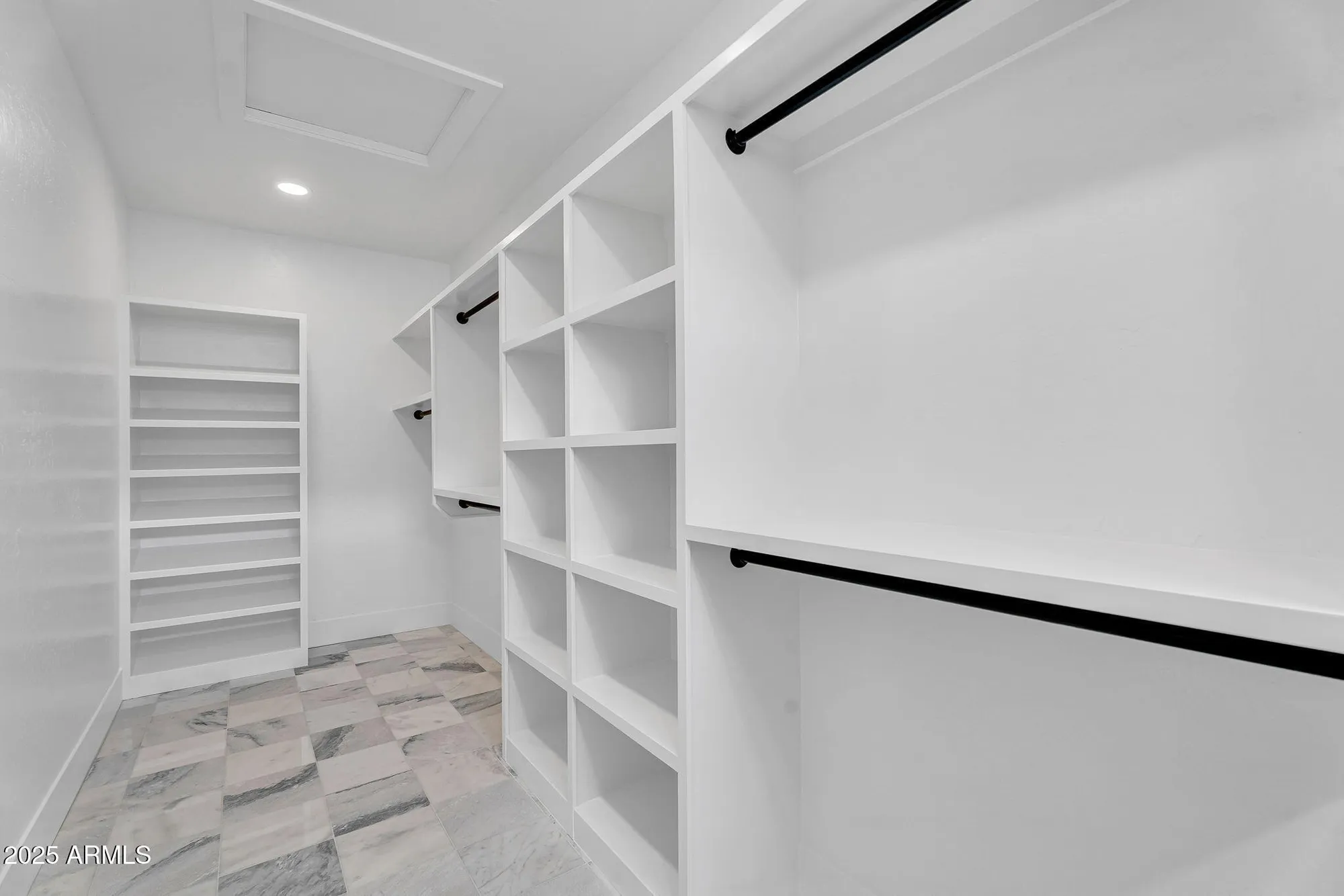 Property Slideshow image 36 of 53 | 6184 e dusty coyote cir, Scottsdale, AZ, 85266