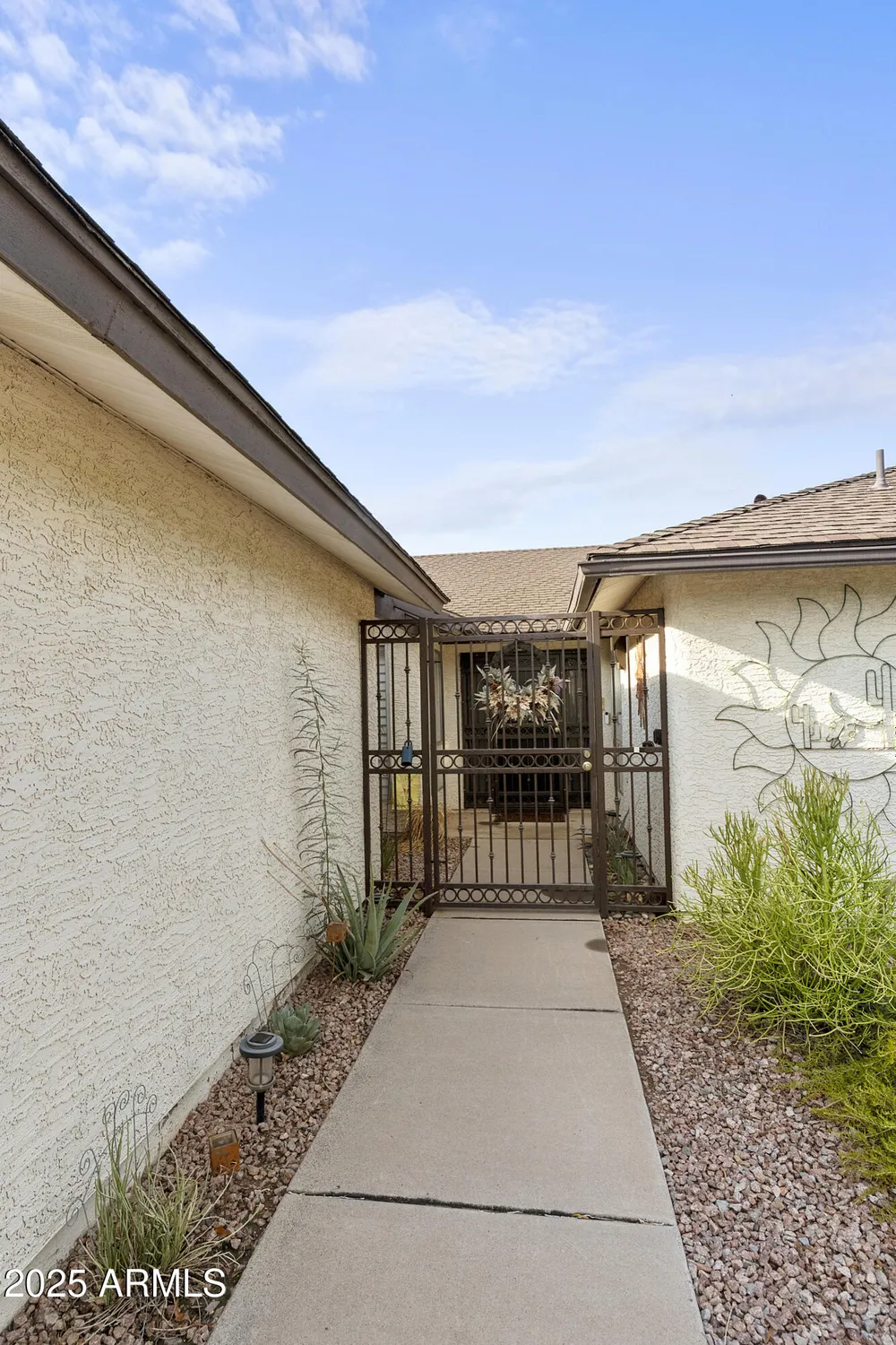 Property Slideshow image 7 of 53 | 9621 e calgary ave, Sun Lakes, AZ, 85248