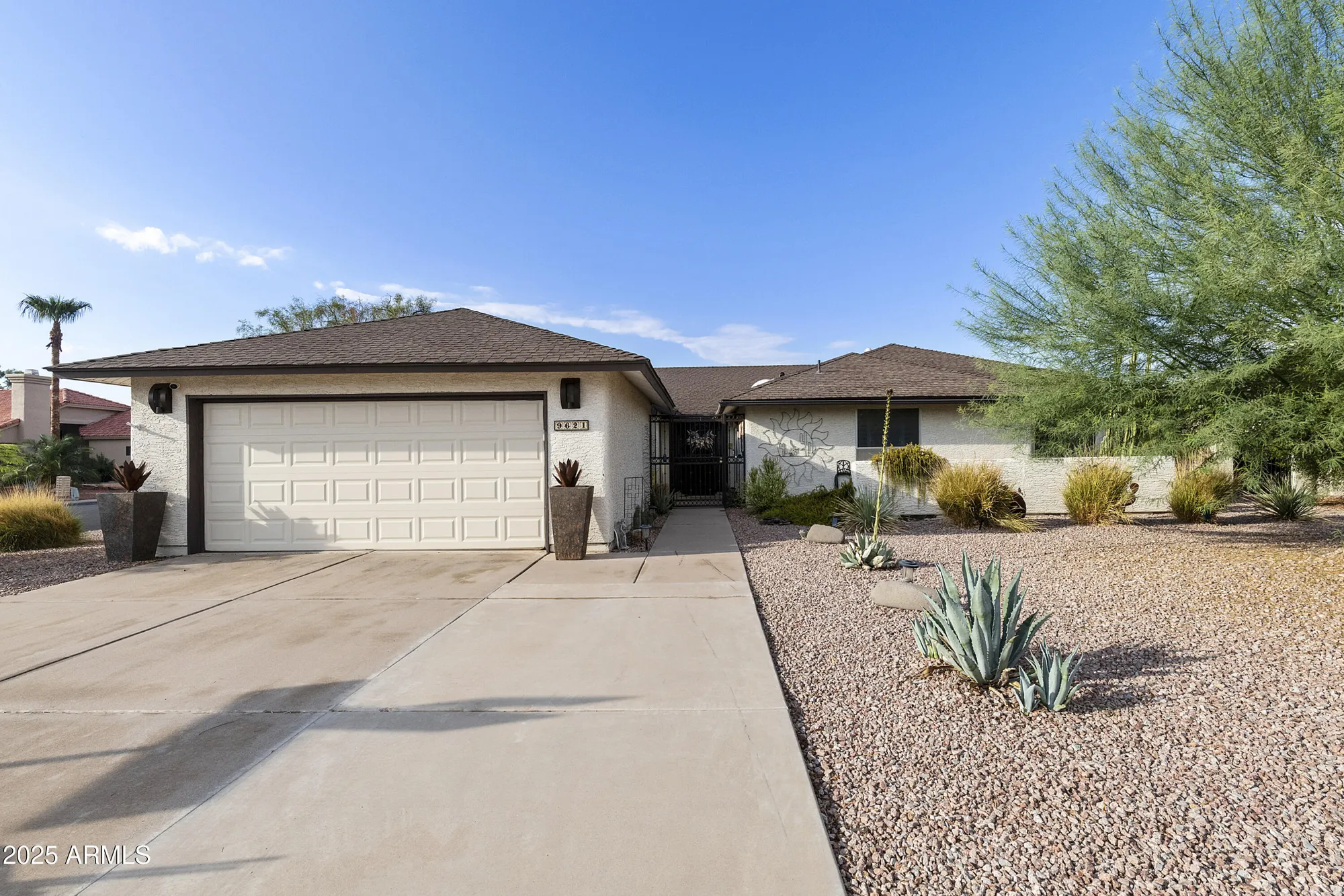 Property Slideshow image 1 of 53 | 9621 e calgary ave, Sun Lakes, AZ, 85248