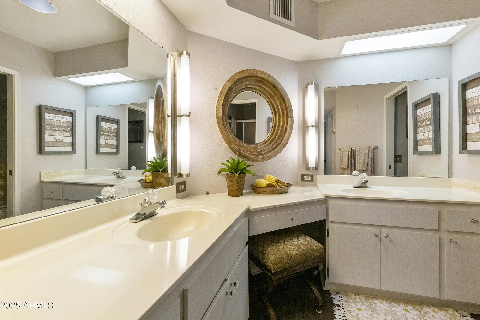 Property Slideshow image 16 of 53 | 9621 e calgary ave, Sun Lakes, AZ, 85248