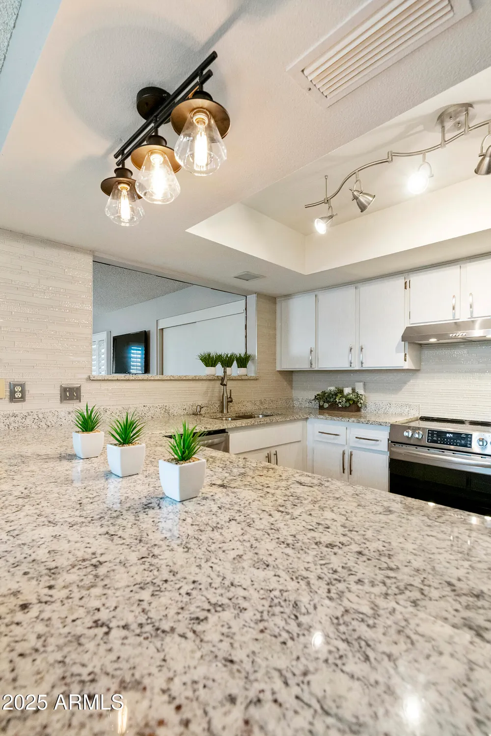 Property Slideshow image 27 of 53 | 9621 e calgary ave, Sun Lakes, AZ, 85248