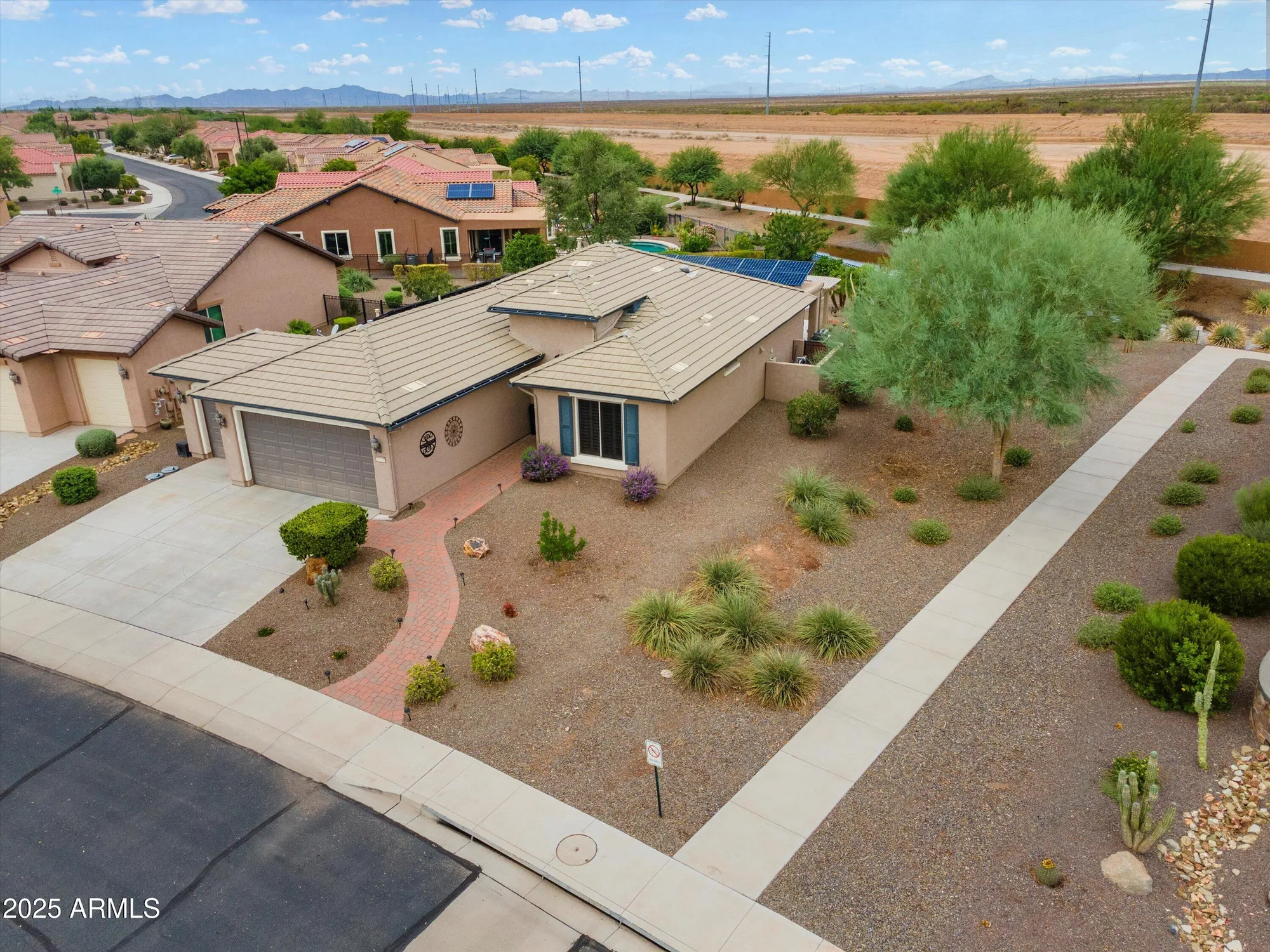 Property Slideshow image 38 of 48 | 26268 w louise dr, Buckeye, AZ, 85396