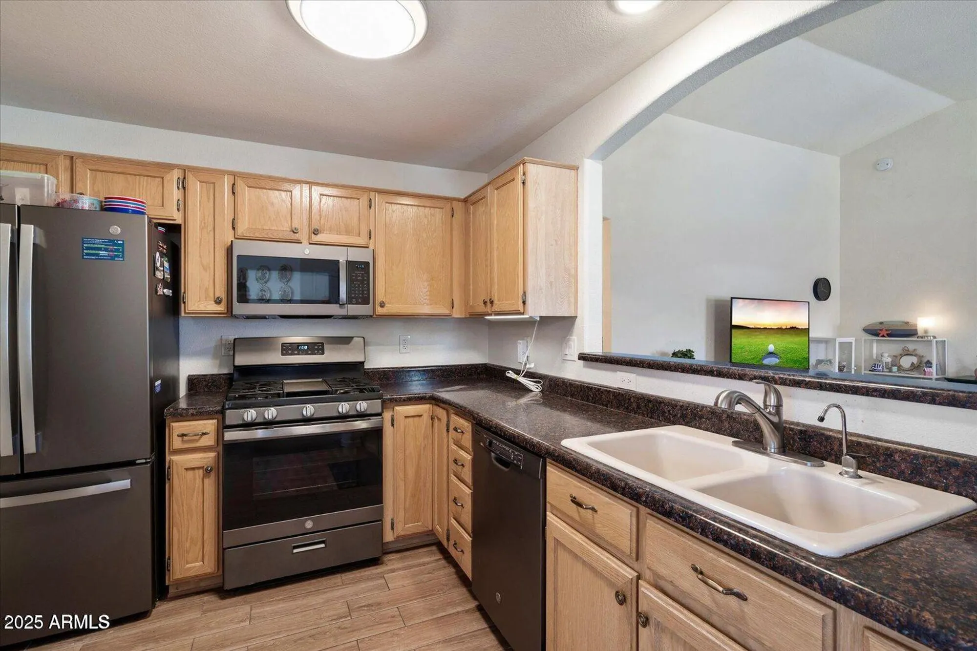 Property Slideshow image 13 of 38 | 20360 n 106th ln, Peoria, AZ, 85382