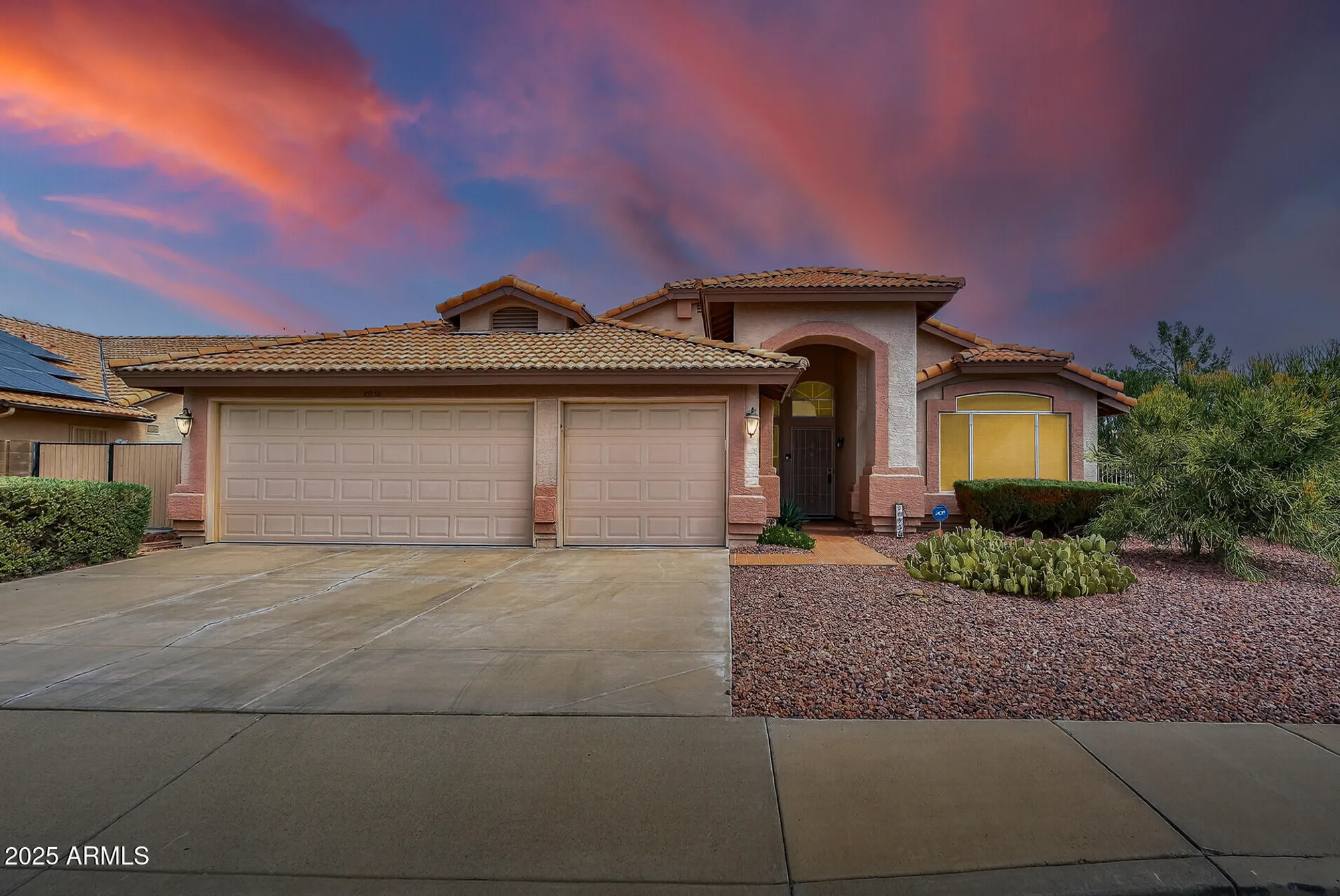 Property Slideshow image 1 of 46 | 10936 n ventana dr, Peoria, AZ, 85373