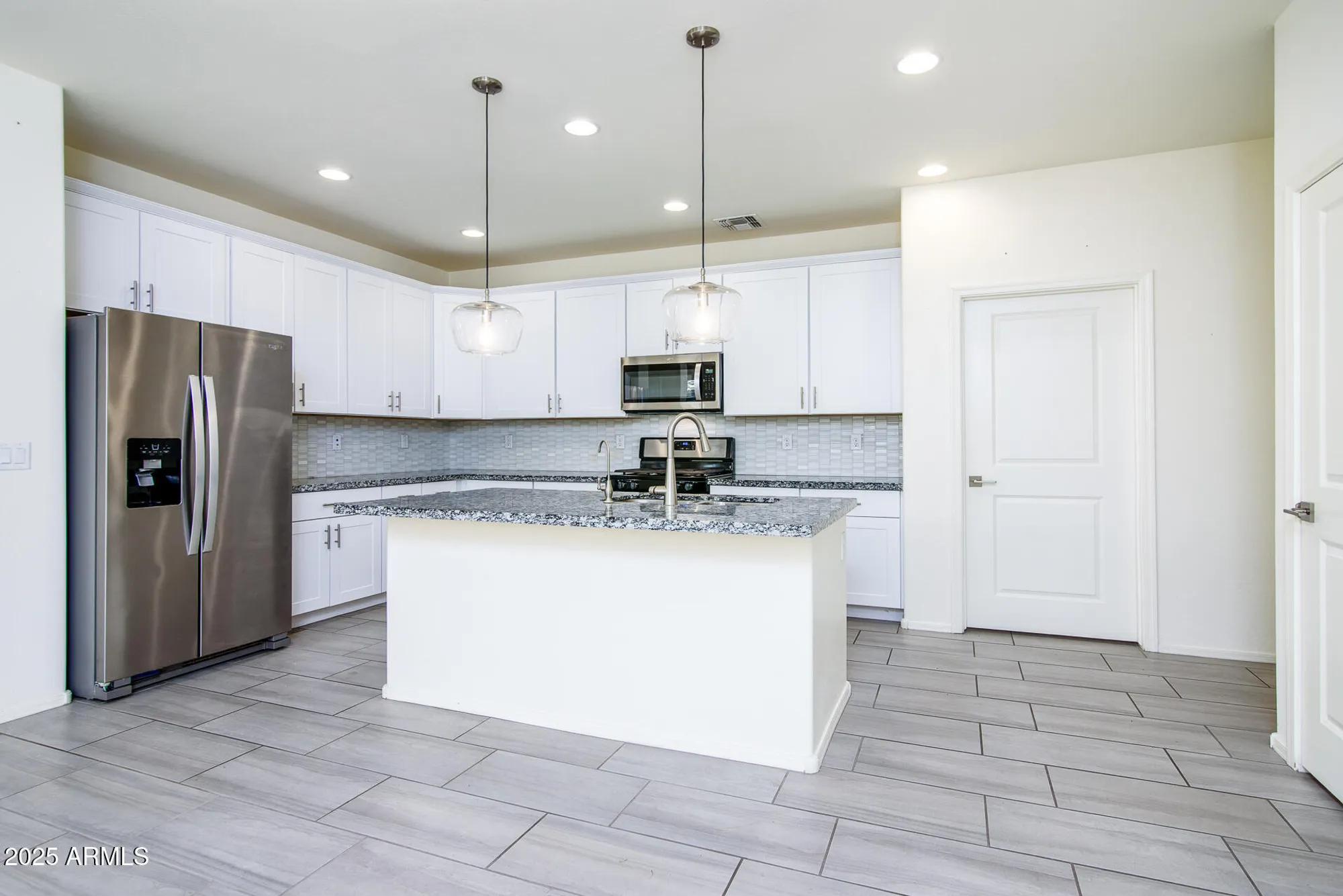 Property Slideshow image 11 of 57 | 21150 n evergreen dr, Maricopa, AZ, 85138