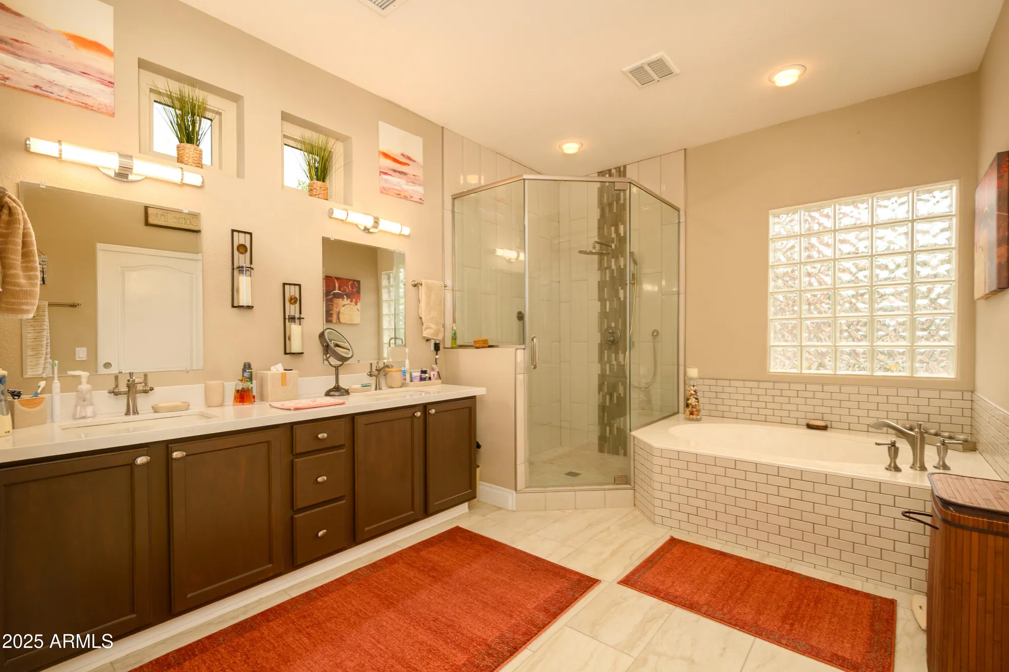 Property Slideshow image 22 of 35 | 15827 w linksview dr, Surprise, AZ, 85374