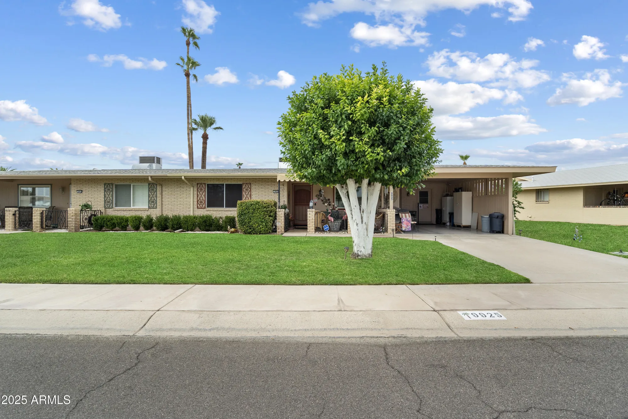 Property Slideshow image 1 of 25 | 9925 w mountain view rd, Sun City, AZ, 85351