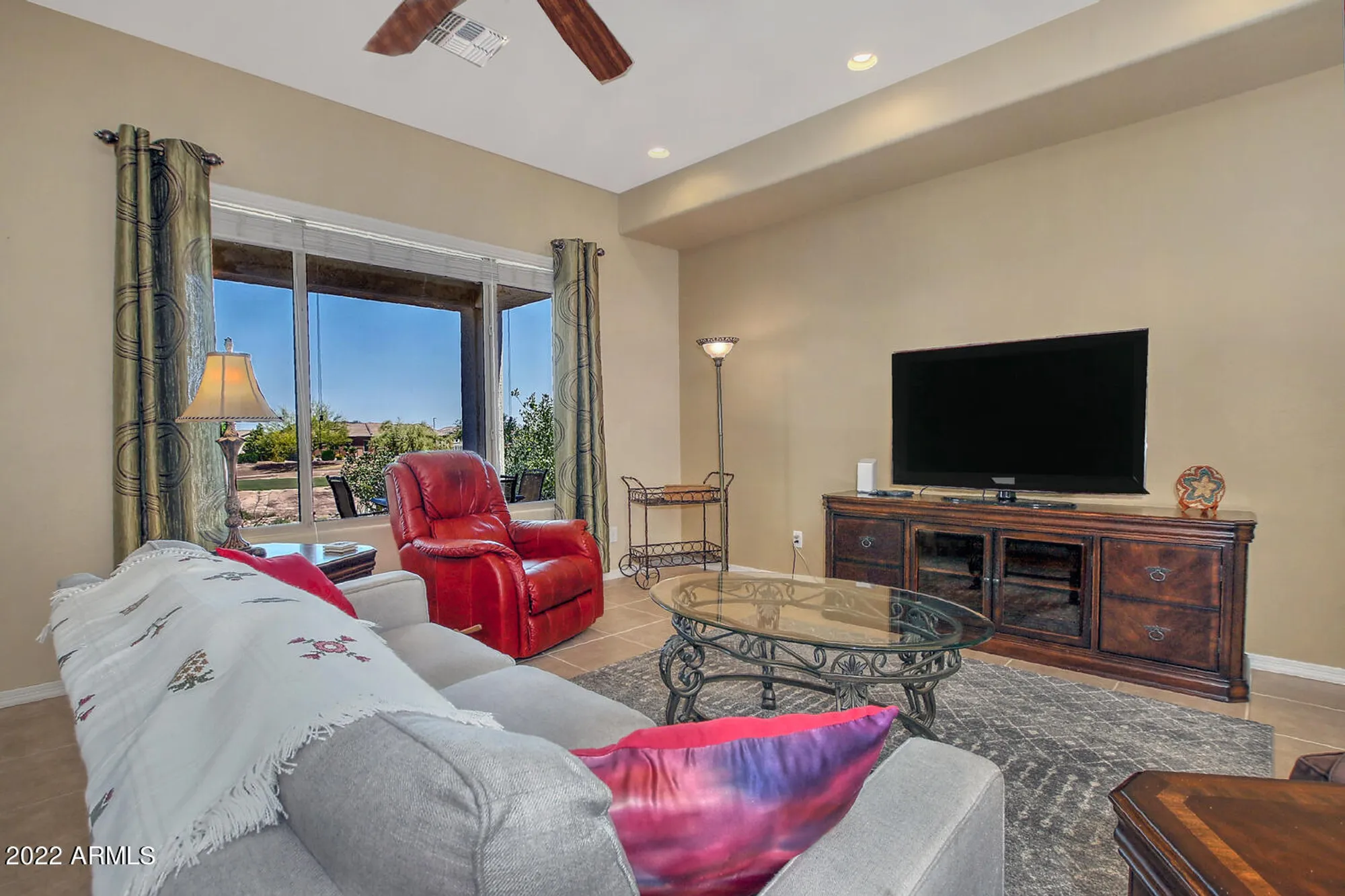 Property Slideshow image 14 of 68 | 4044 n monument dr, Florence, AZ, 85132
