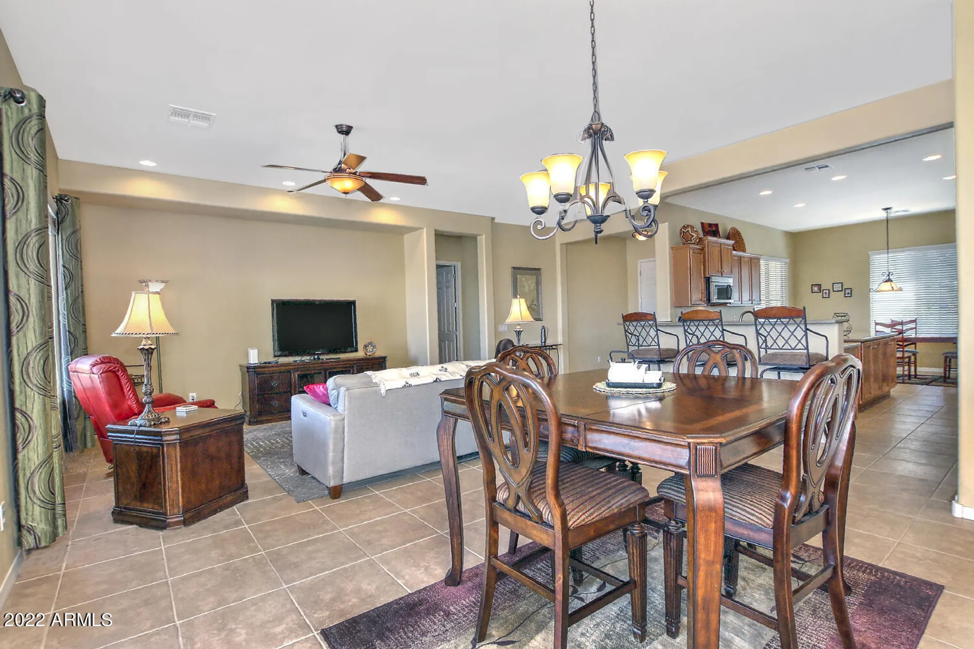 Property Slideshow image 18 of 68 | 4044 n monument dr, Florence, AZ, 85132