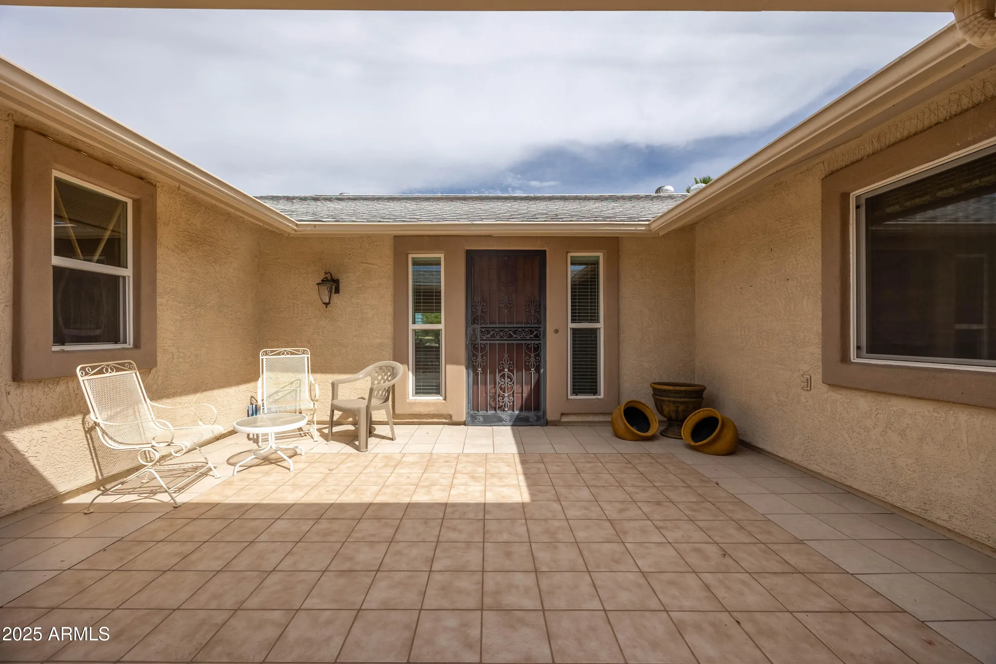 Property Slideshow image 6 of 34 | 18601 n welk dr, Sun City, AZ, 85373