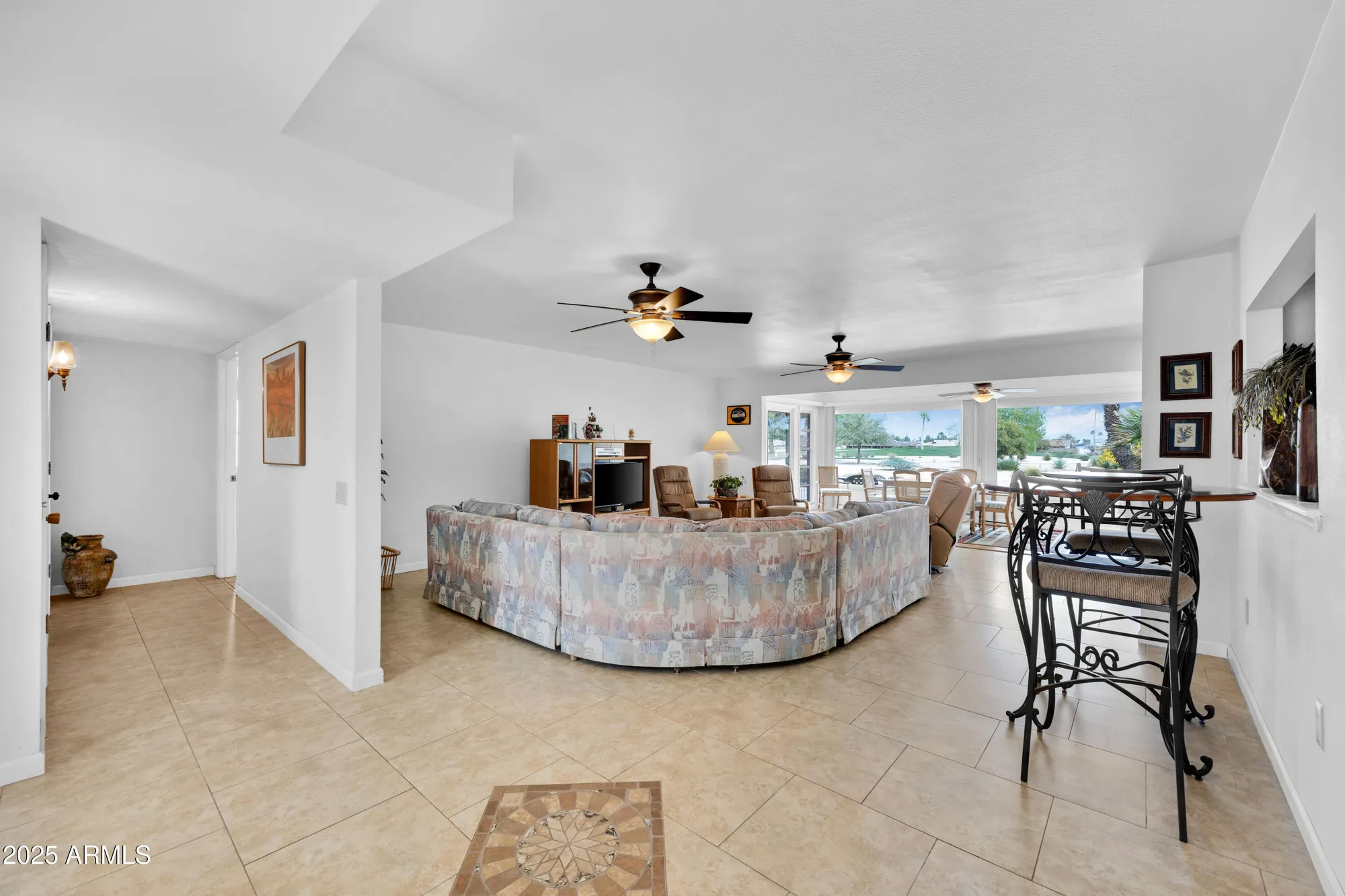 Property Slideshow image 7 of 34 | 18601 n welk dr, Sun City, AZ, 85373