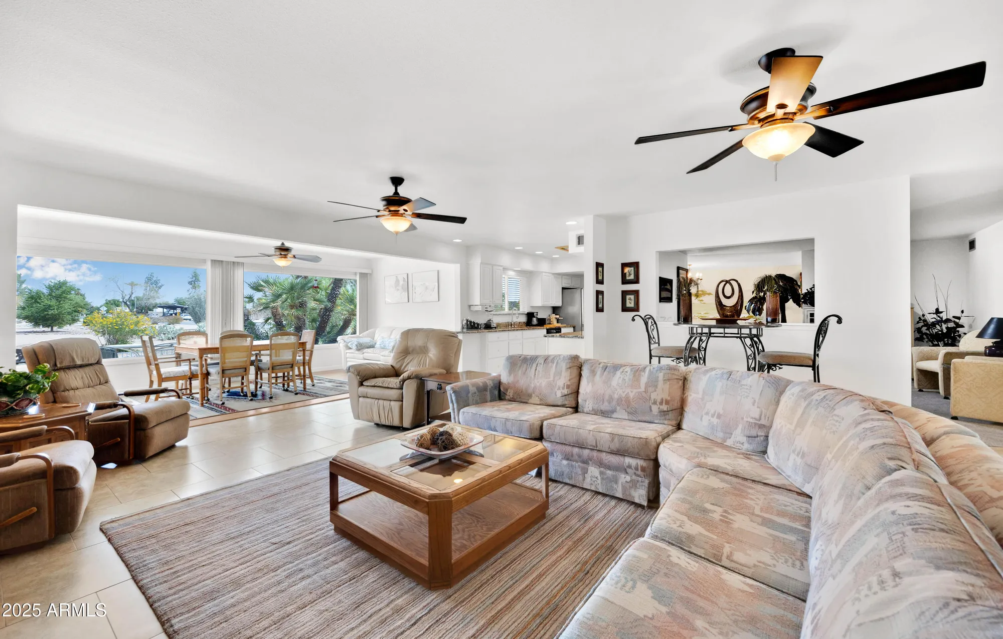 Property Slideshow image 8 of 34 | 18601 n welk dr, Sun City, AZ, 85373