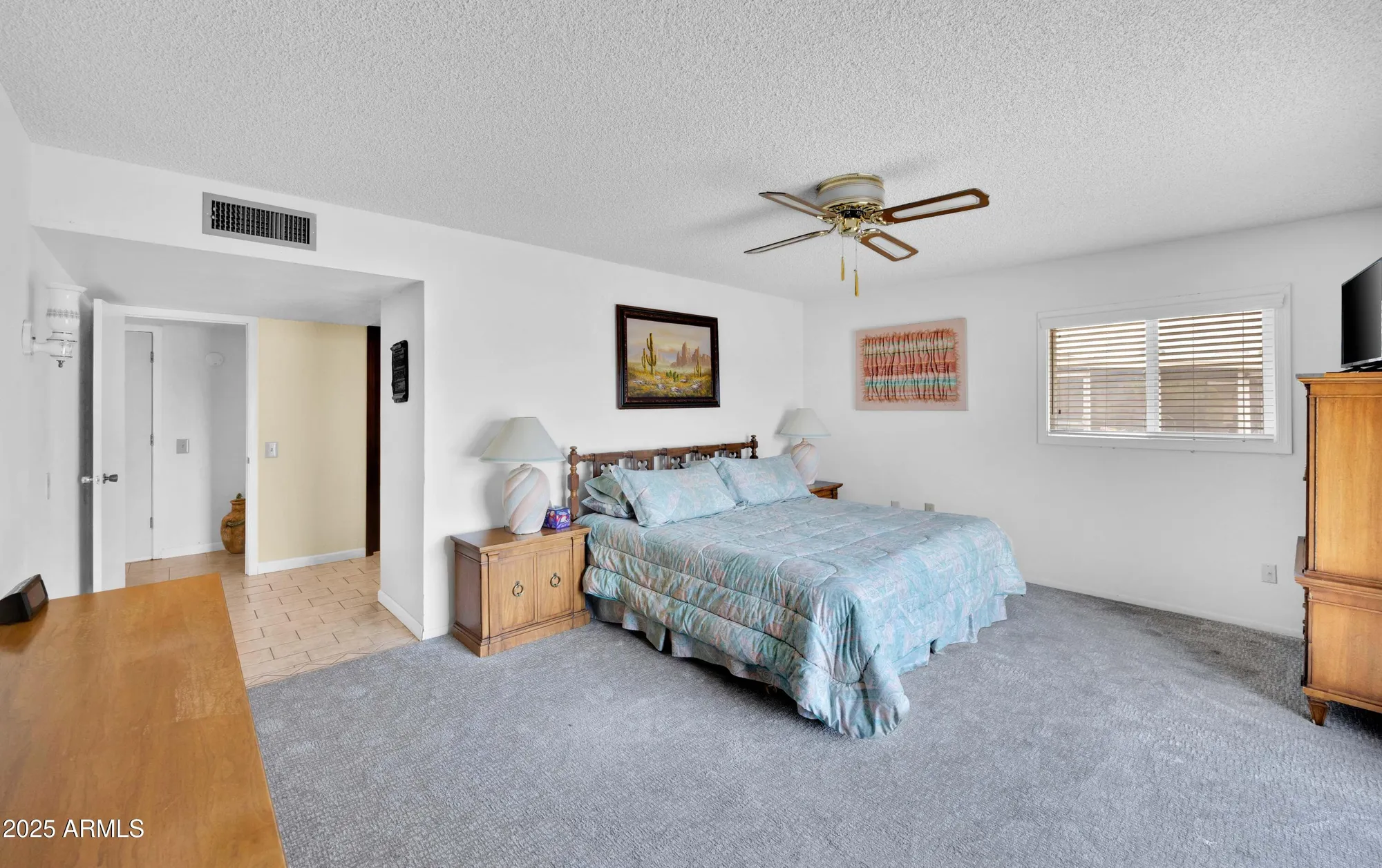 Property Slideshow image 21 of 34 | 18601 n welk dr, Sun City, AZ, 85373