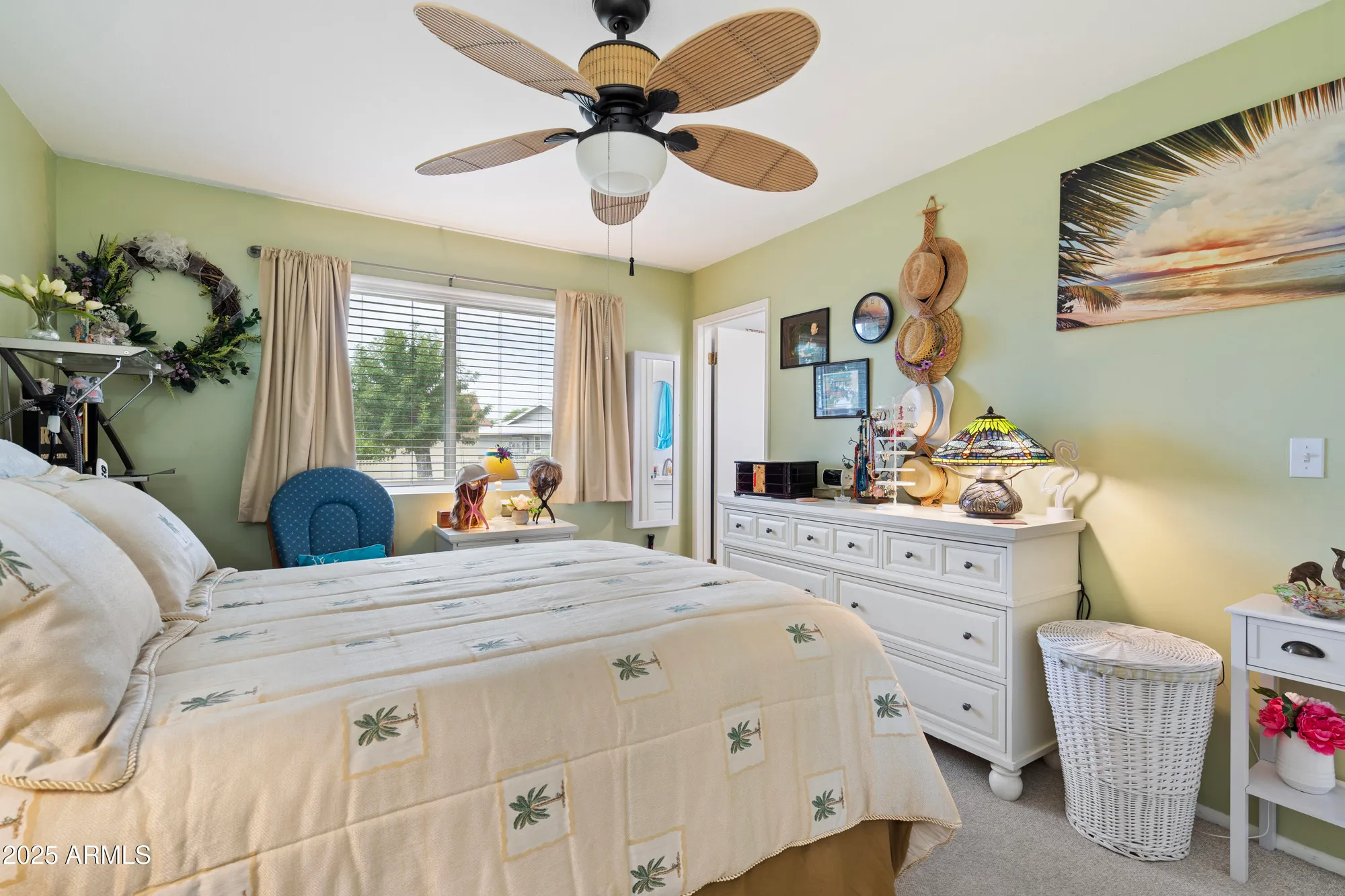 Property Slideshow image 14 of 25 | 9925 w mountain view rd, Sun City, AZ, 85351