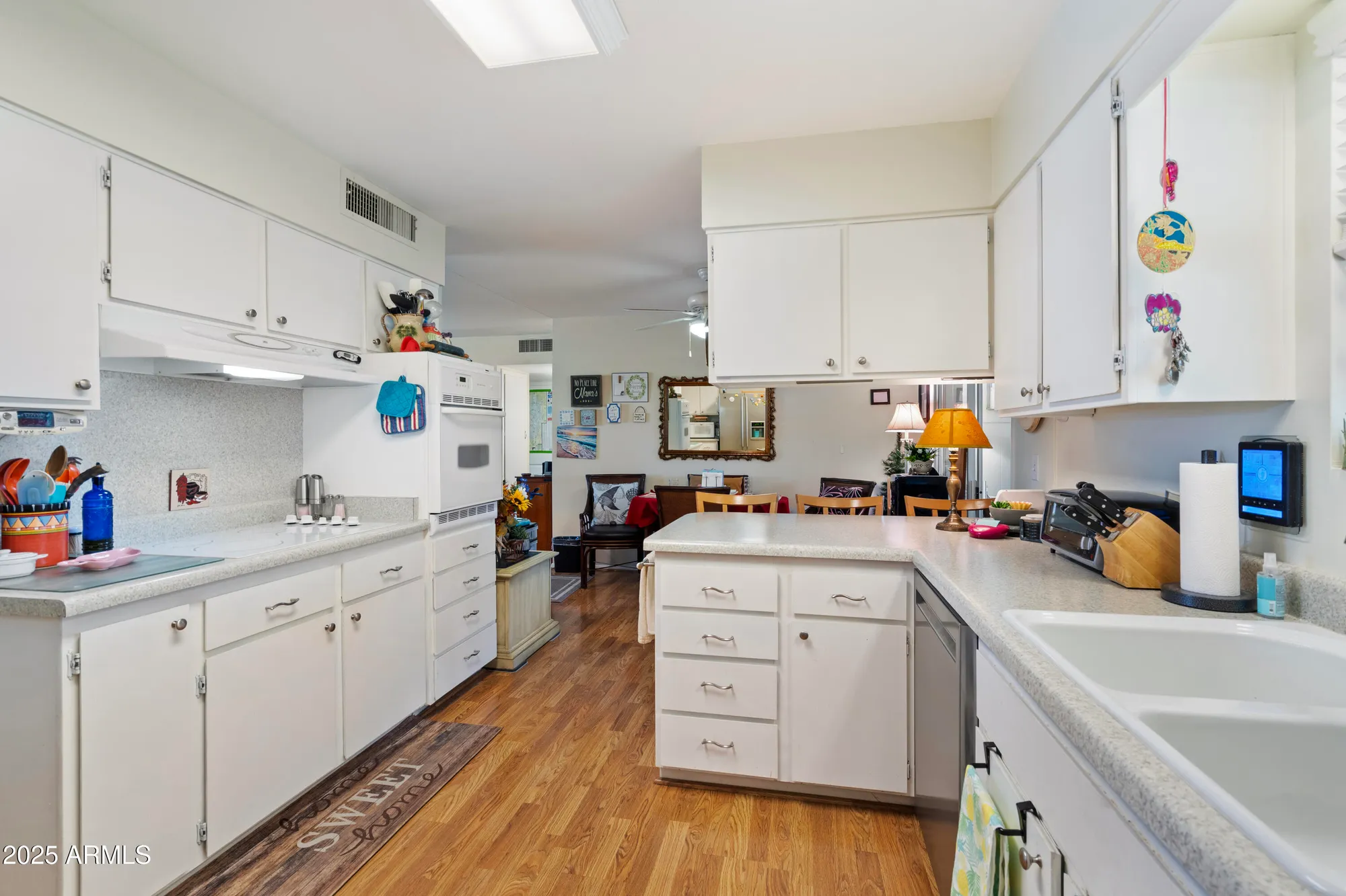 Property Slideshow image 13 of 25 | 9925 w mountain view rd, Sun City, AZ, 85351