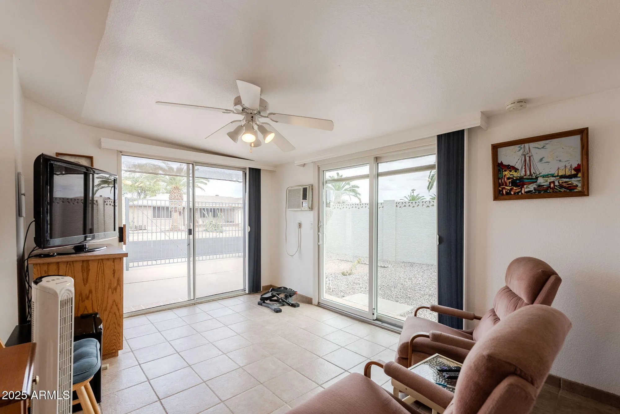 Property Slideshow image 25 of 35 | 8159 e kilarea ave, Mesa, AZ, 85209