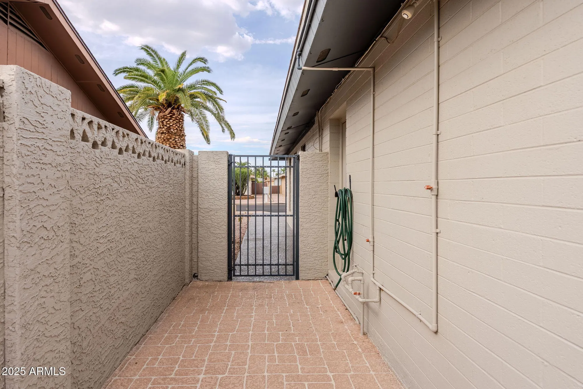 Property Slideshow image 31 of 35 | 8159 e kilarea ave, Mesa, AZ, 85209