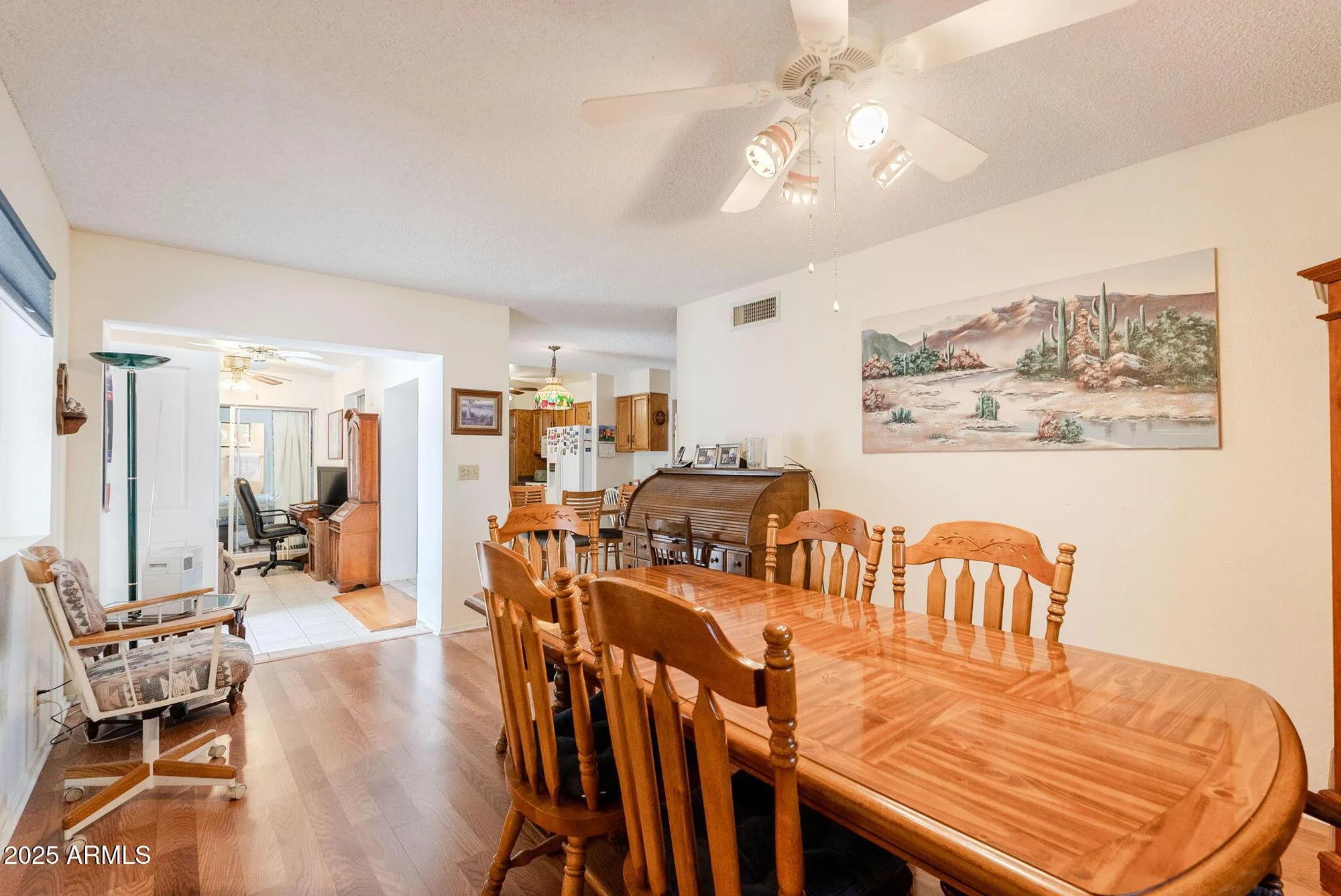 Property Slideshow image 14 of 35 | 8159 e kilarea ave, Mesa, AZ, 85209