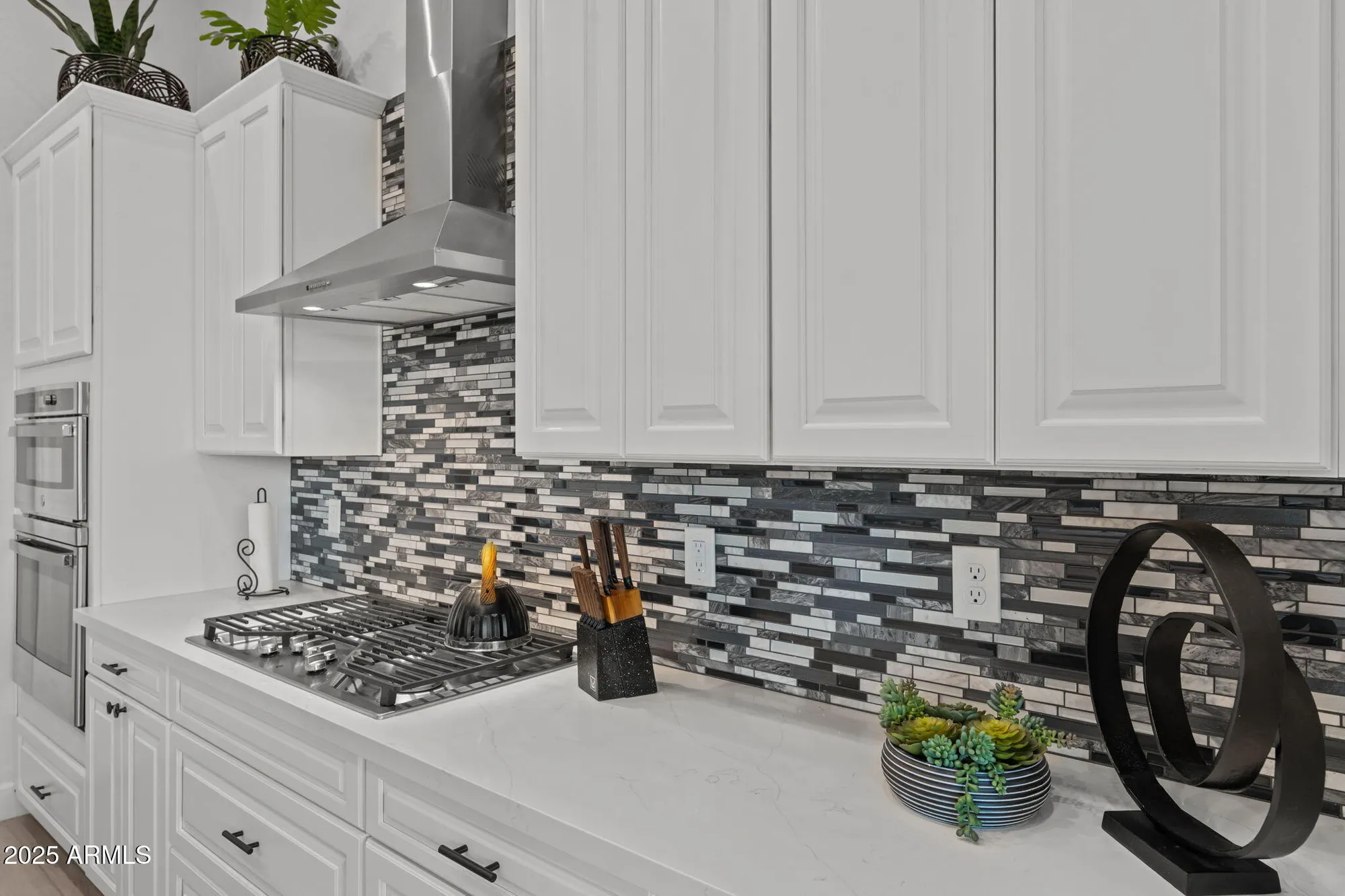 Property Slideshow image 8 of 54 | 4030 old orchard dr, Wickenburg, AZ, 85390