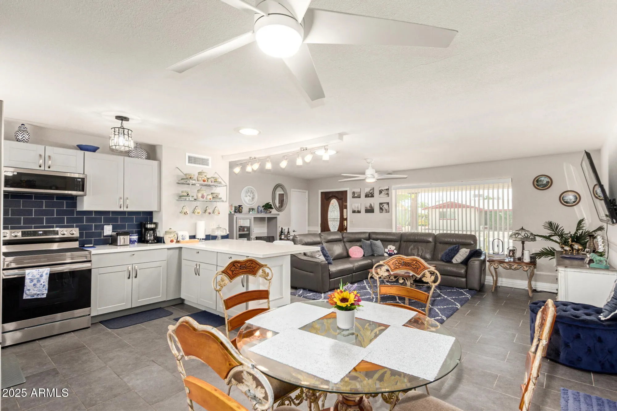 Property Slideshow image 7 of 20 | 5252 e des moines st, Mesa, AZ, 85205