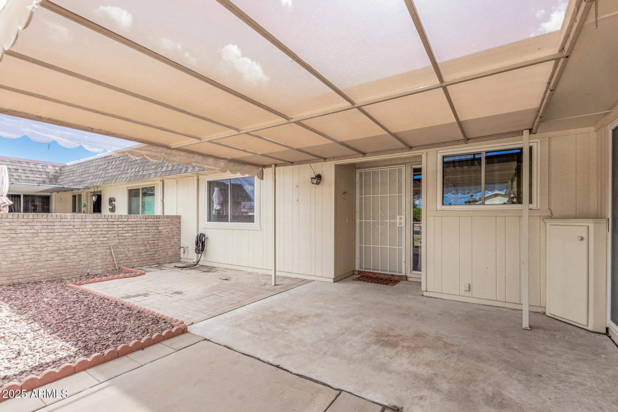 Property Slideshow image 2 of 26 | 11139 w cameo dr, Sun City, AZ, 85351