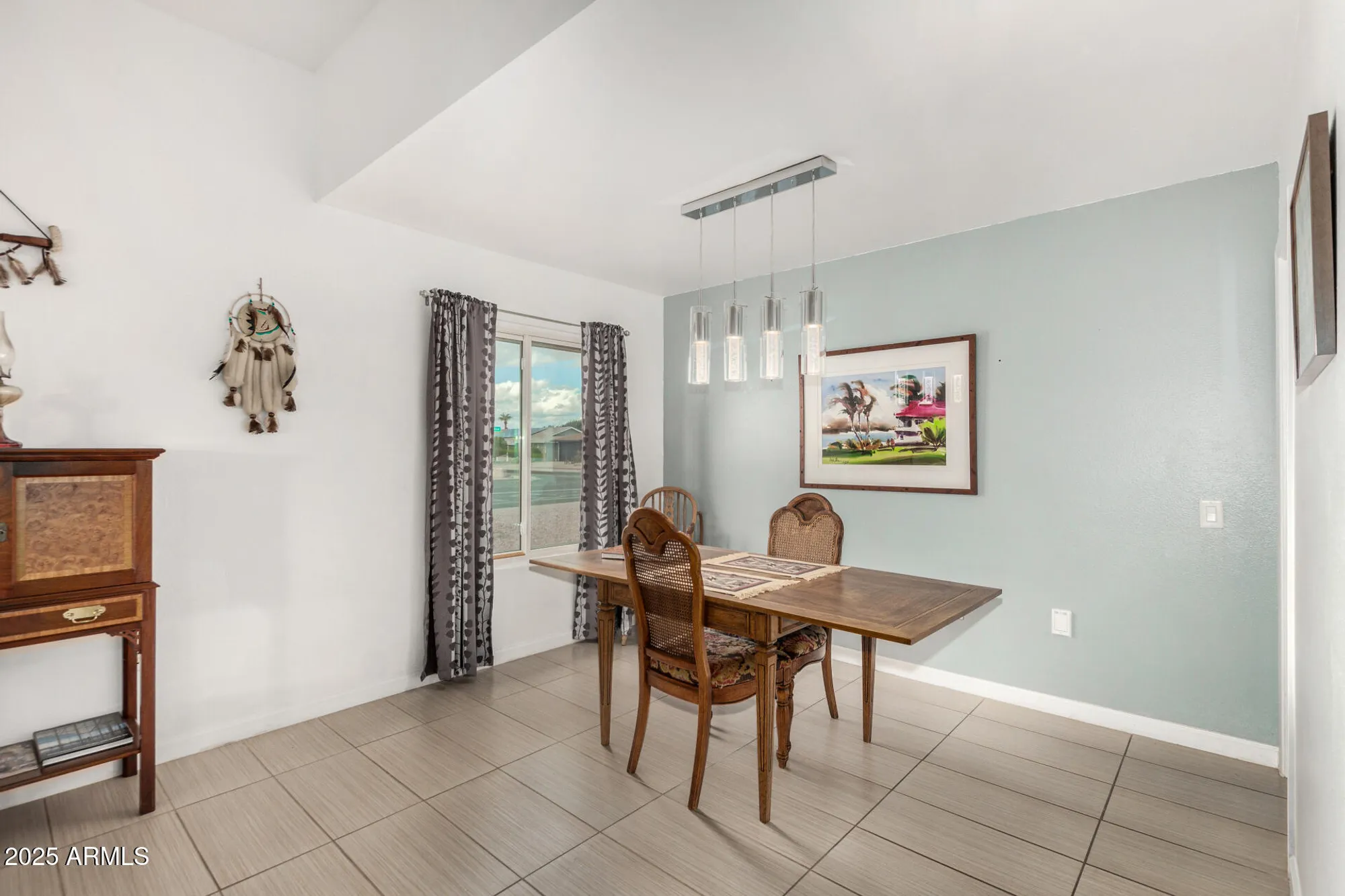 Property Slideshow image 10 of 26 | 11139 w cameo dr, Sun City, AZ, 85351
