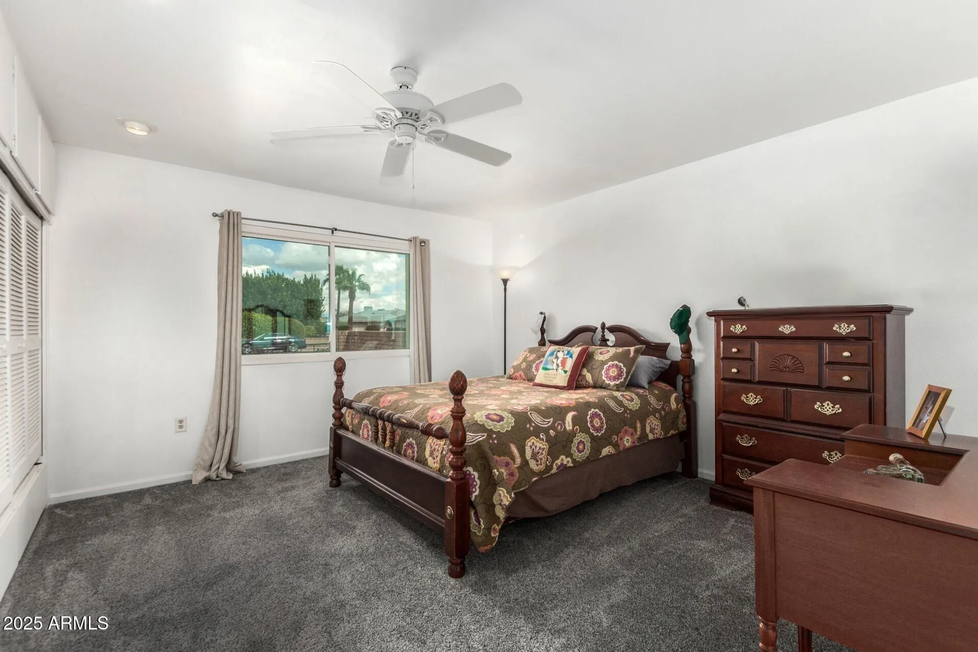 Property Slideshow image 13 of 26 | 11139 w cameo dr, Sun City, AZ, 85351