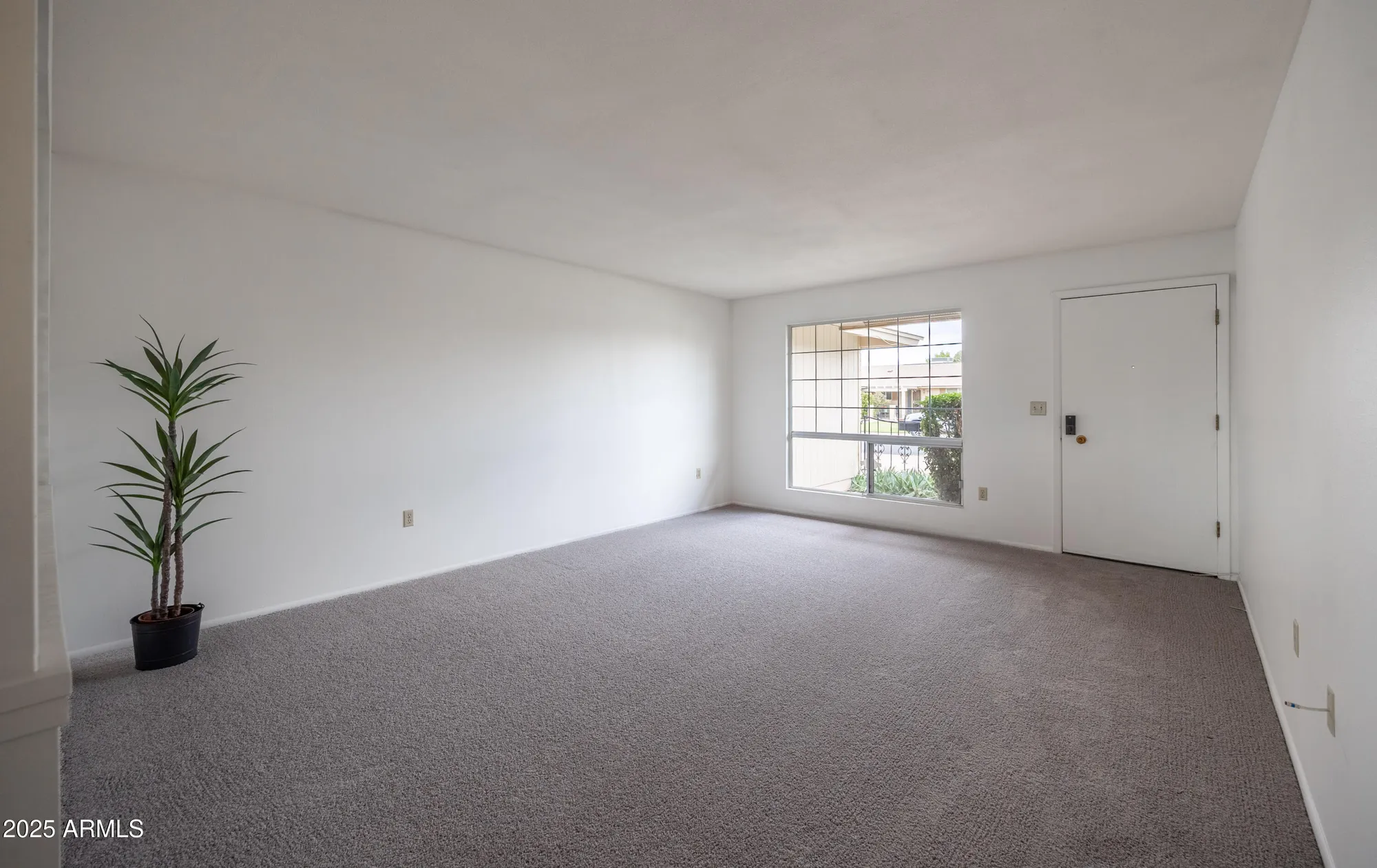 Property Slideshow image 10 of 29 | 10506 w tropicana cir, Sun City, AZ, 85351