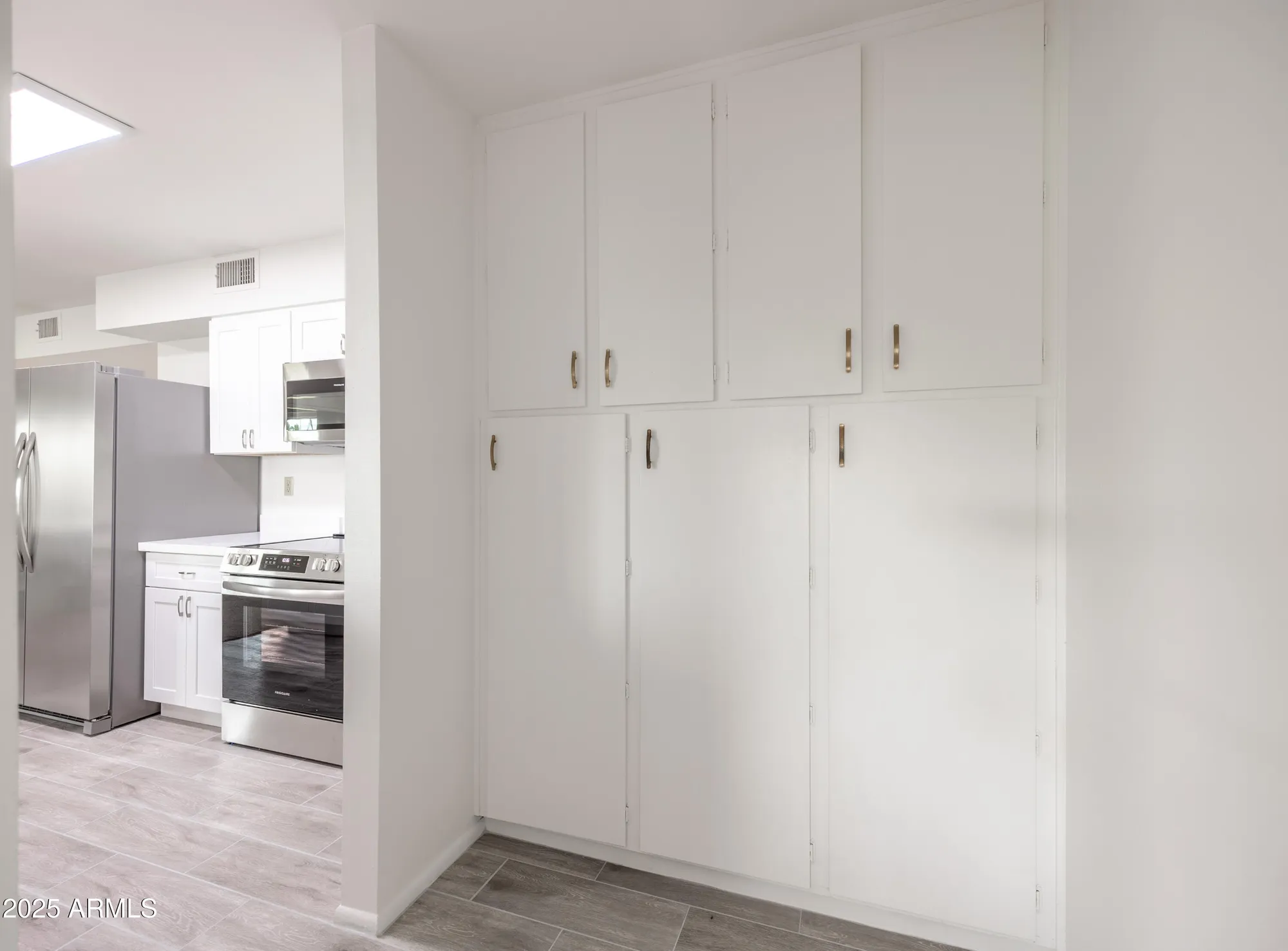 Property Slideshow image 5 of 29 | 10506 w tropicana cir, Sun City, AZ, 85351