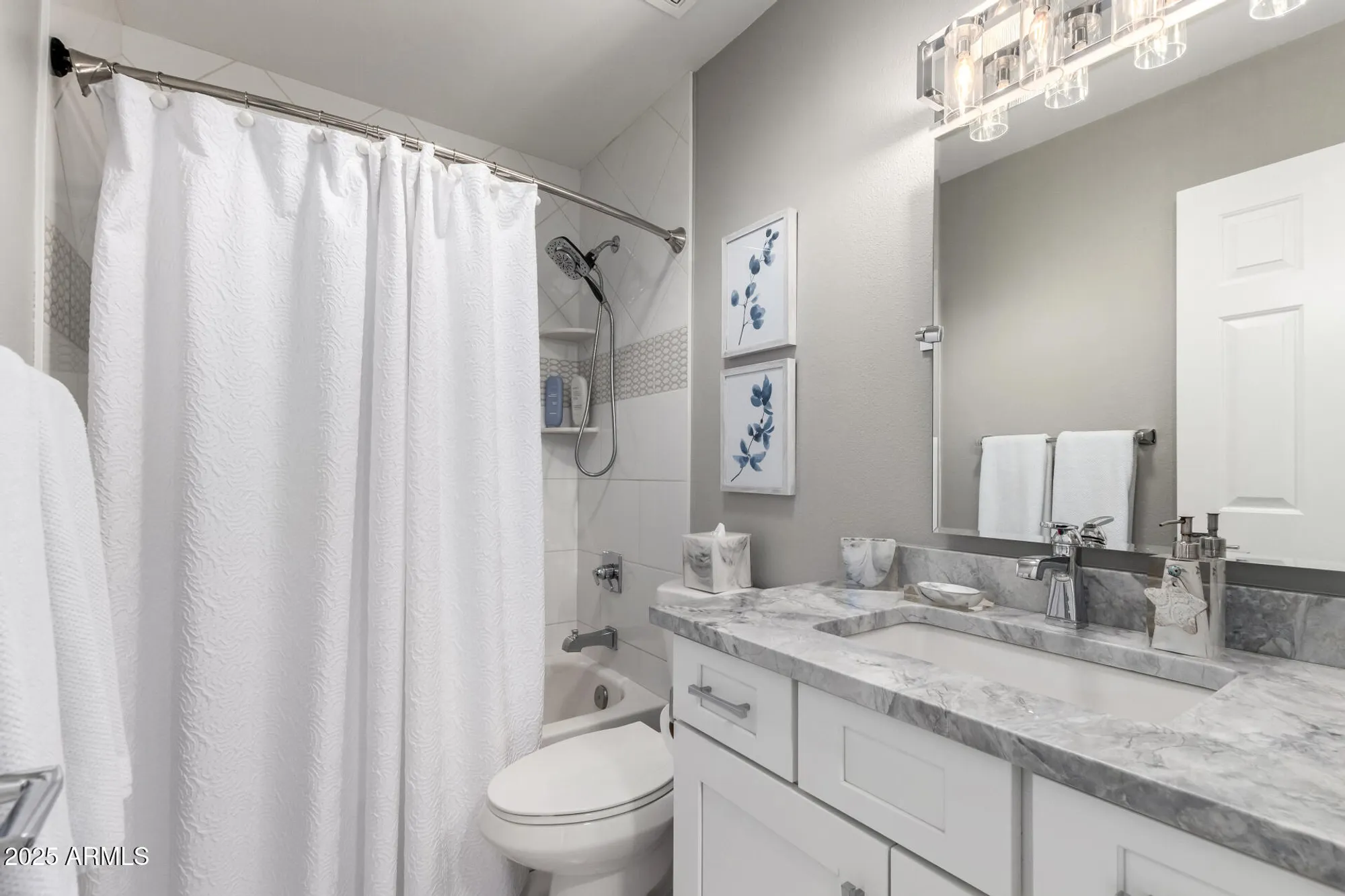 Property Slideshow image 27 of 47 | 9706 w rimrock dr, Peoria, AZ, 85382