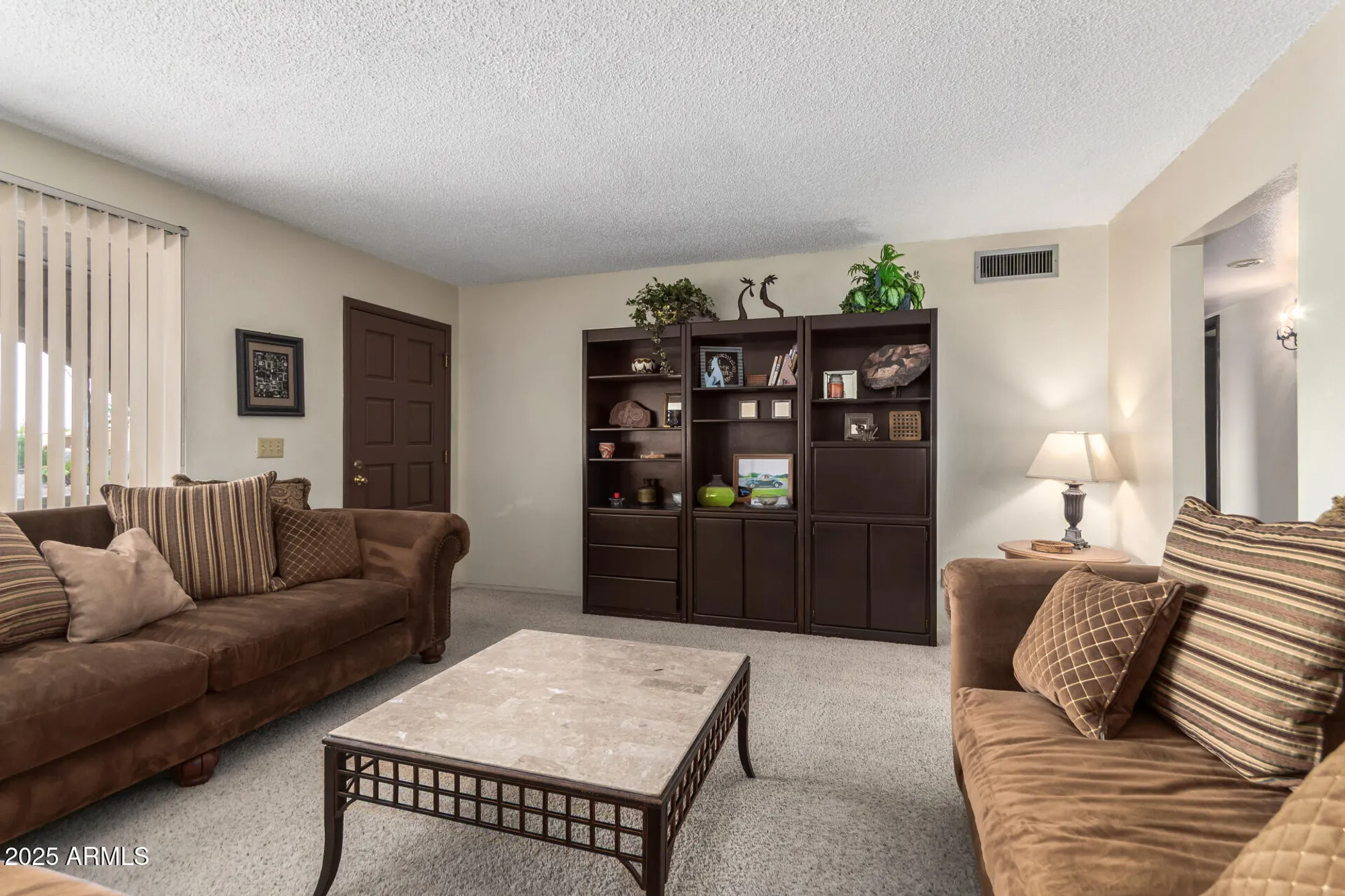 Property Slideshow image 10 of 28 | 722 s 81st pl, Mesa, AZ, 85208