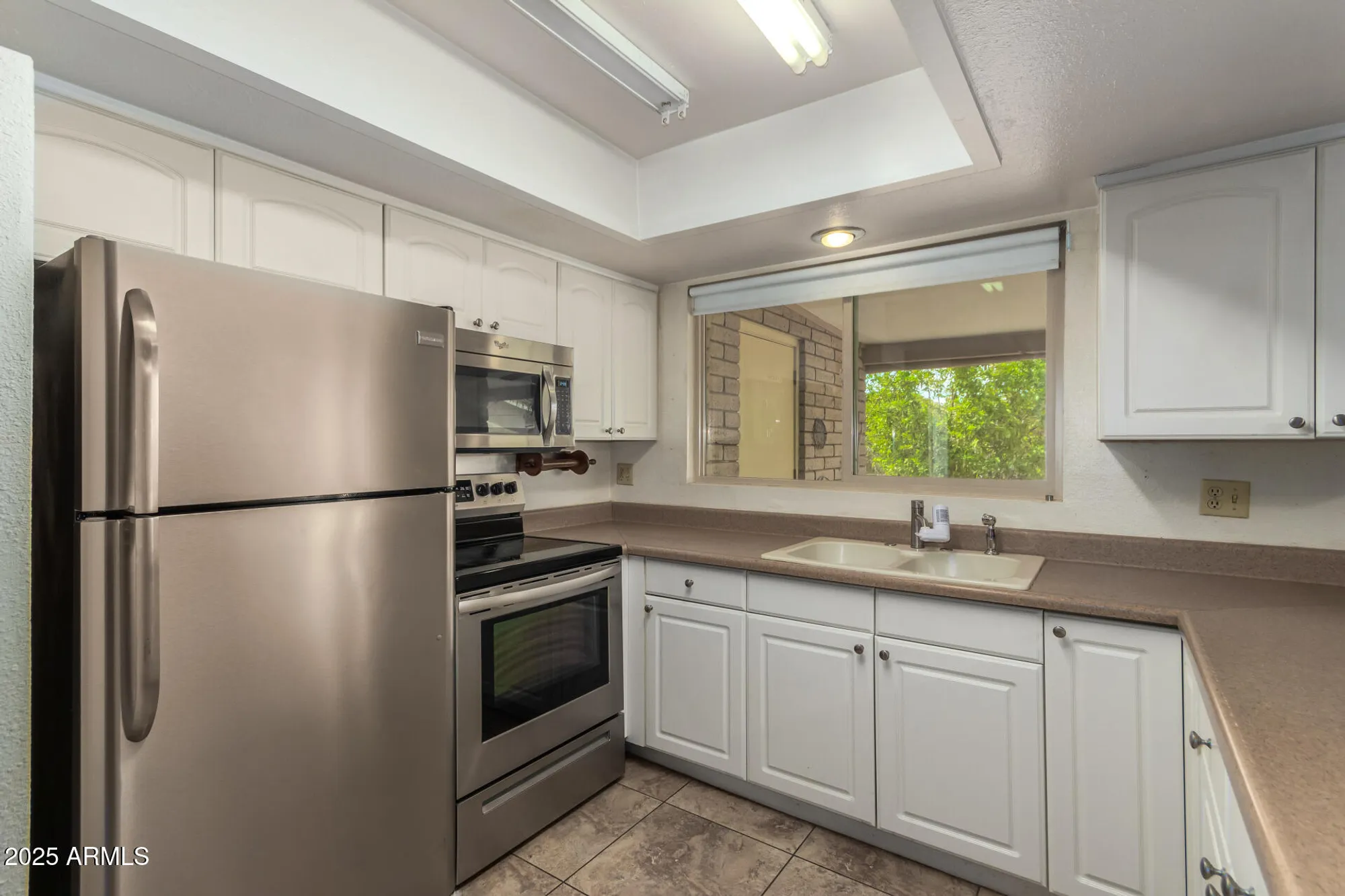 Property Slideshow image 15 of 28 | 722 s 81st pl, Mesa, AZ, 85208