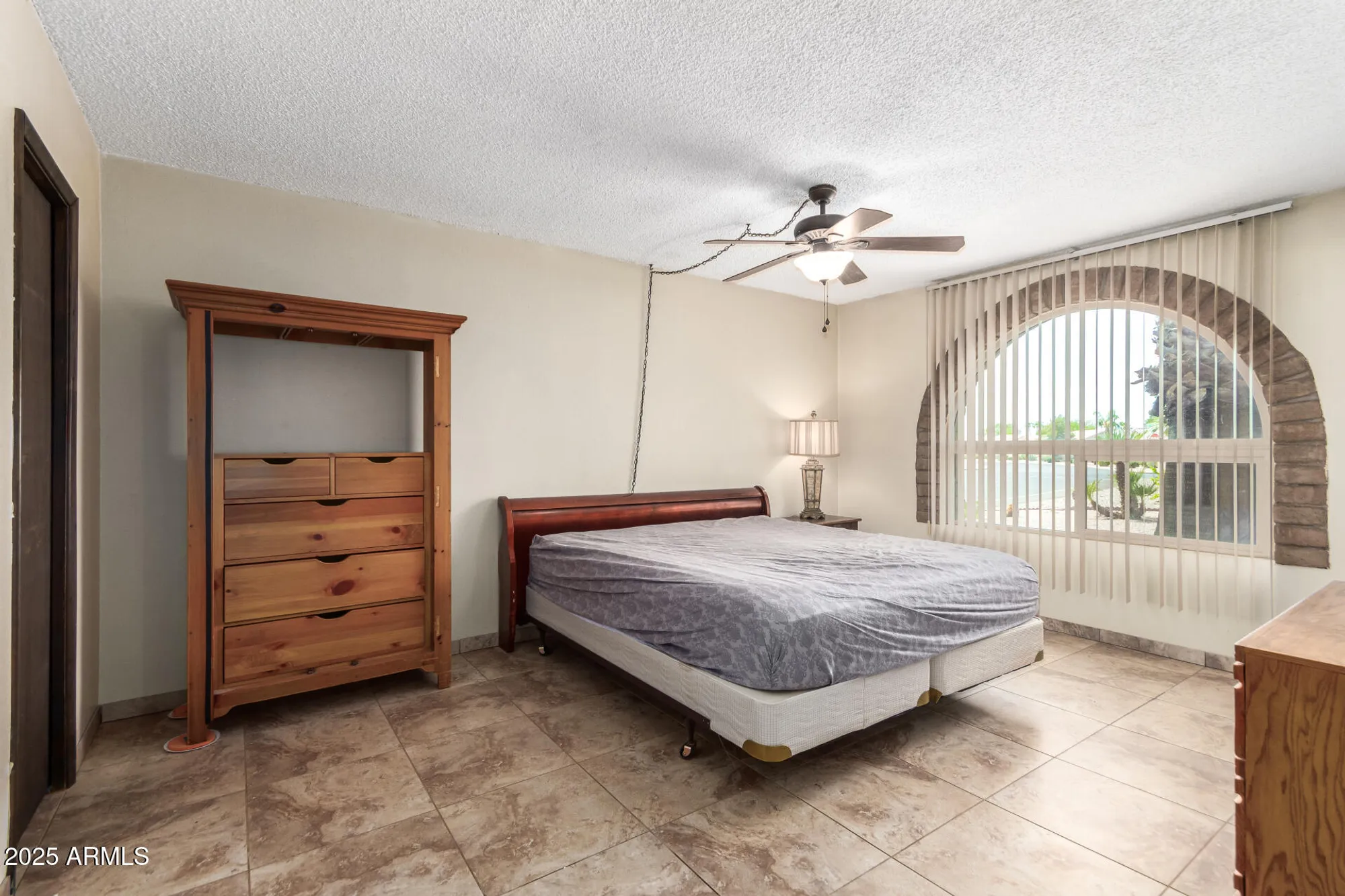 Property Slideshow image 17 of 28 | 722 s 81st pl, Mesa, AZ, 85208