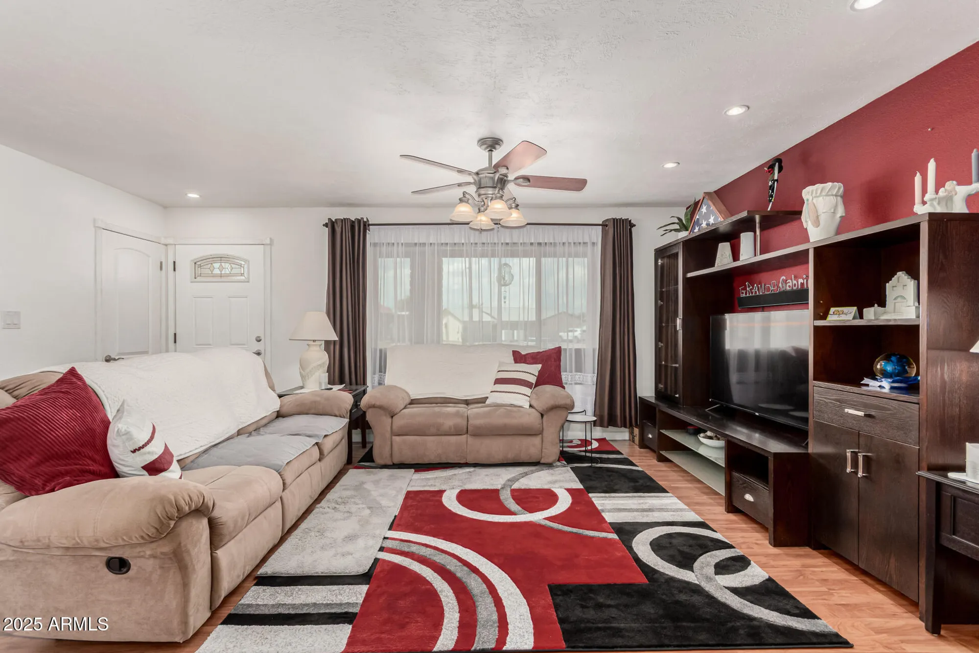 Property Slideshow image 4 of 30 | 8352 e edgewood ave, Mesa, AZ, 85208