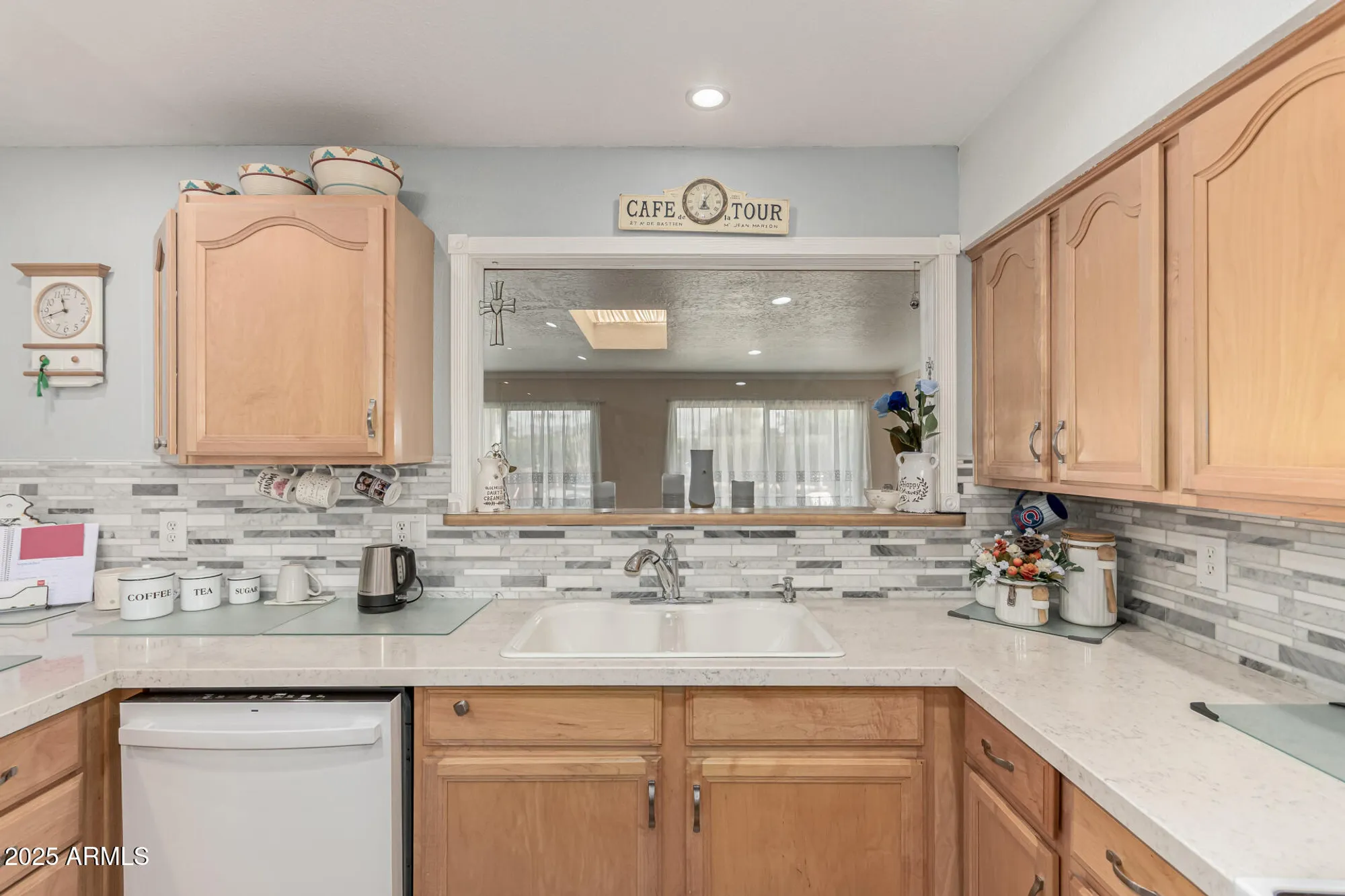 Property Slideshow image 10 of 30 | 8352 e edgewood ave, Mesa, AZ, 85208