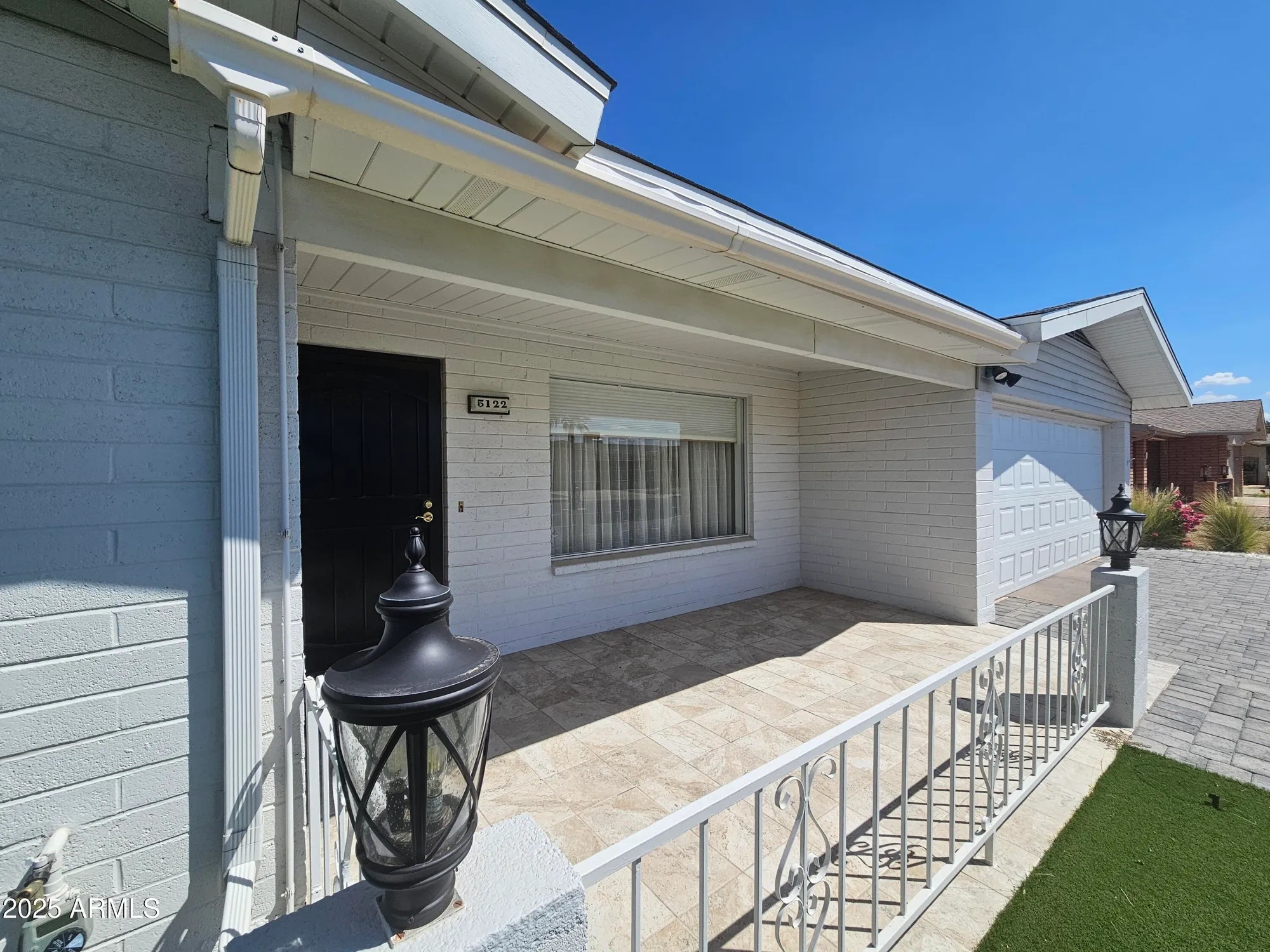 Property Slideshow image 4 of 32 | 5122 e emerald cir, Mesa, AZ, 85206