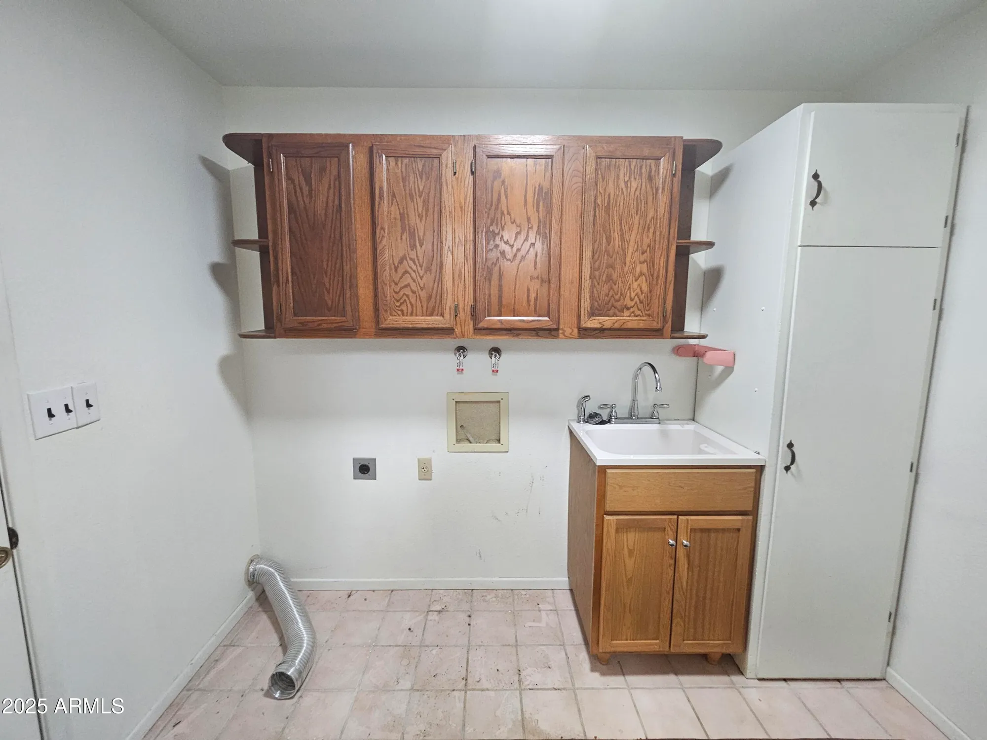 Property Slideshow image 14 of 32 | 5122 e emerald cir, Mesa, AZ, 85206