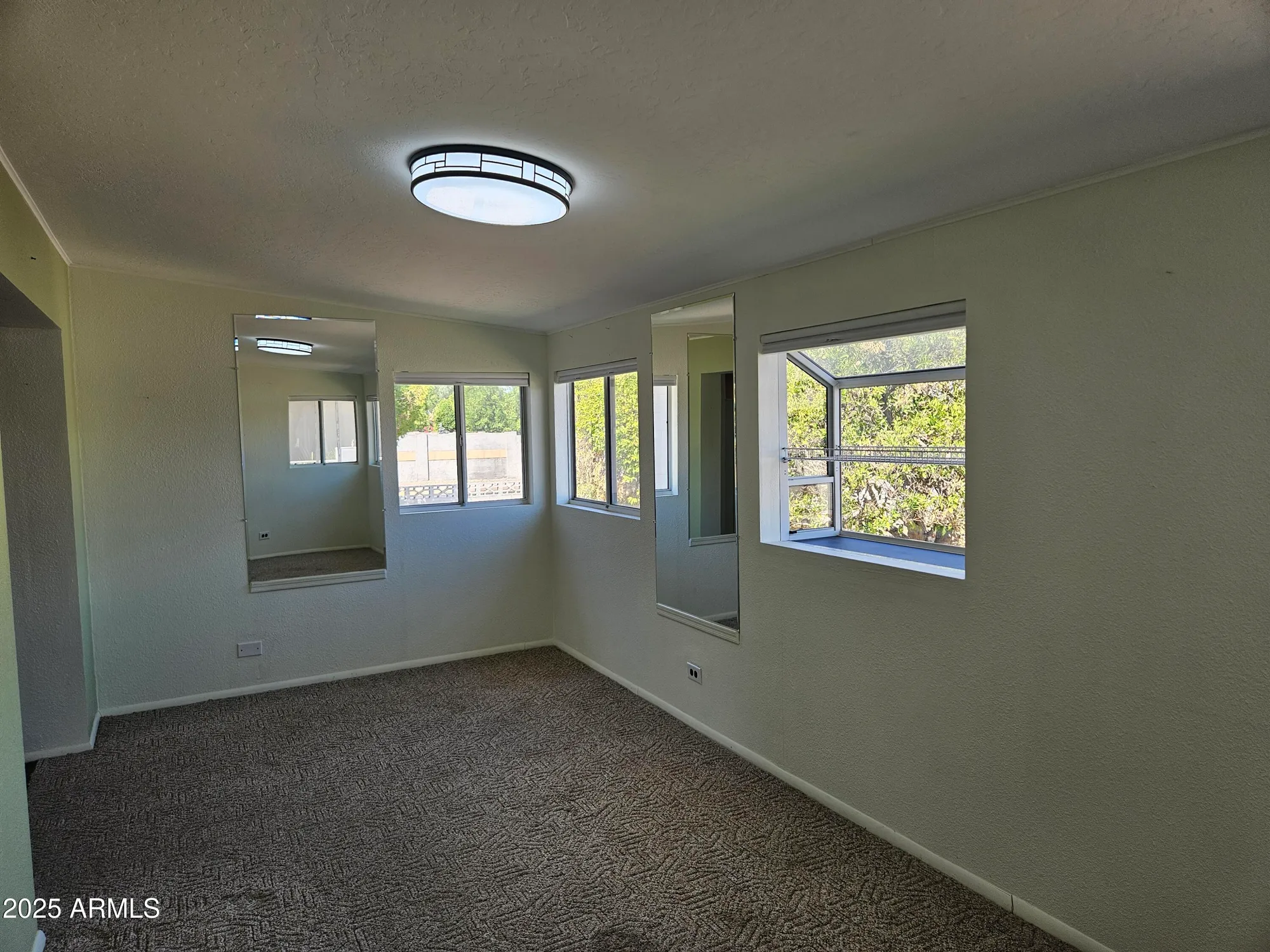 Property Slideshow image 23 of 32 | 5122 e emerald cir, Mesa, AZ, 85206