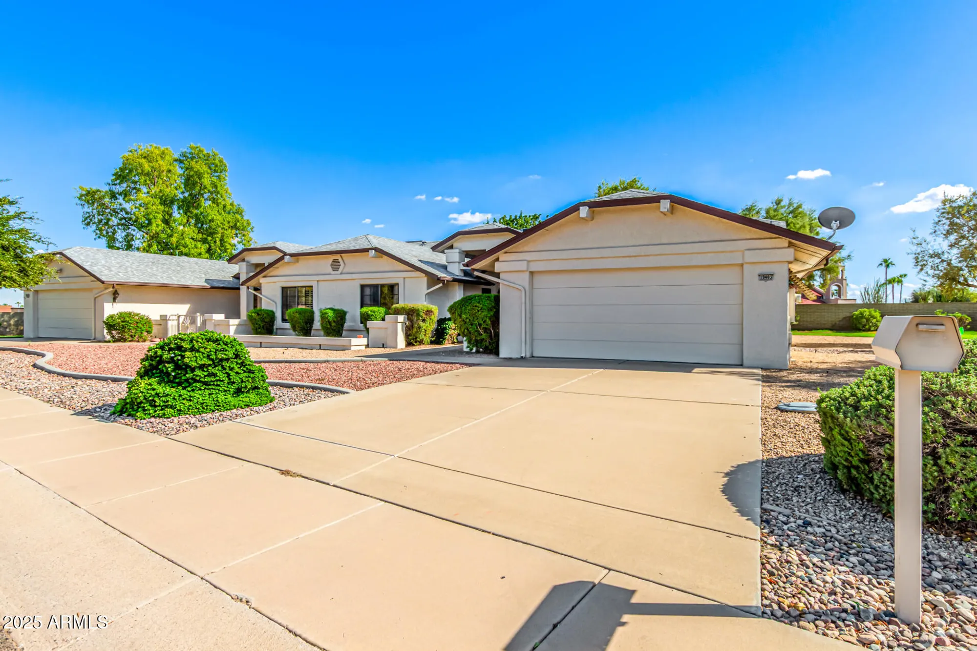 Property Slideshow image 54 of 70 | 19403 n trail ridge dr, Sun City West, AZ, 85375