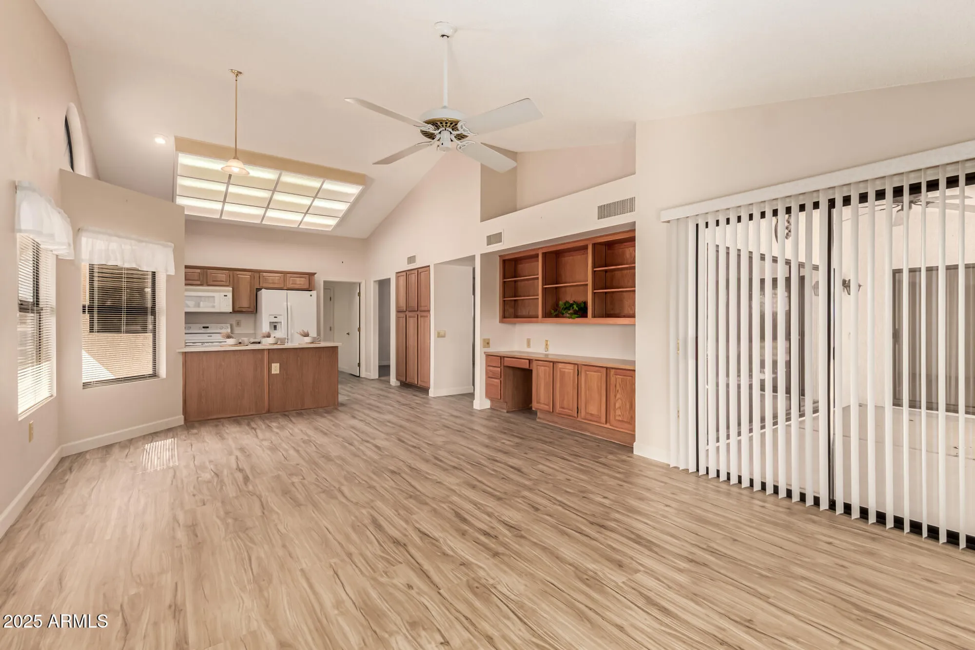 Property Slideshow image 17 of 70 | 19403 n trail ridge dr, Sun City West, AZ, 85375