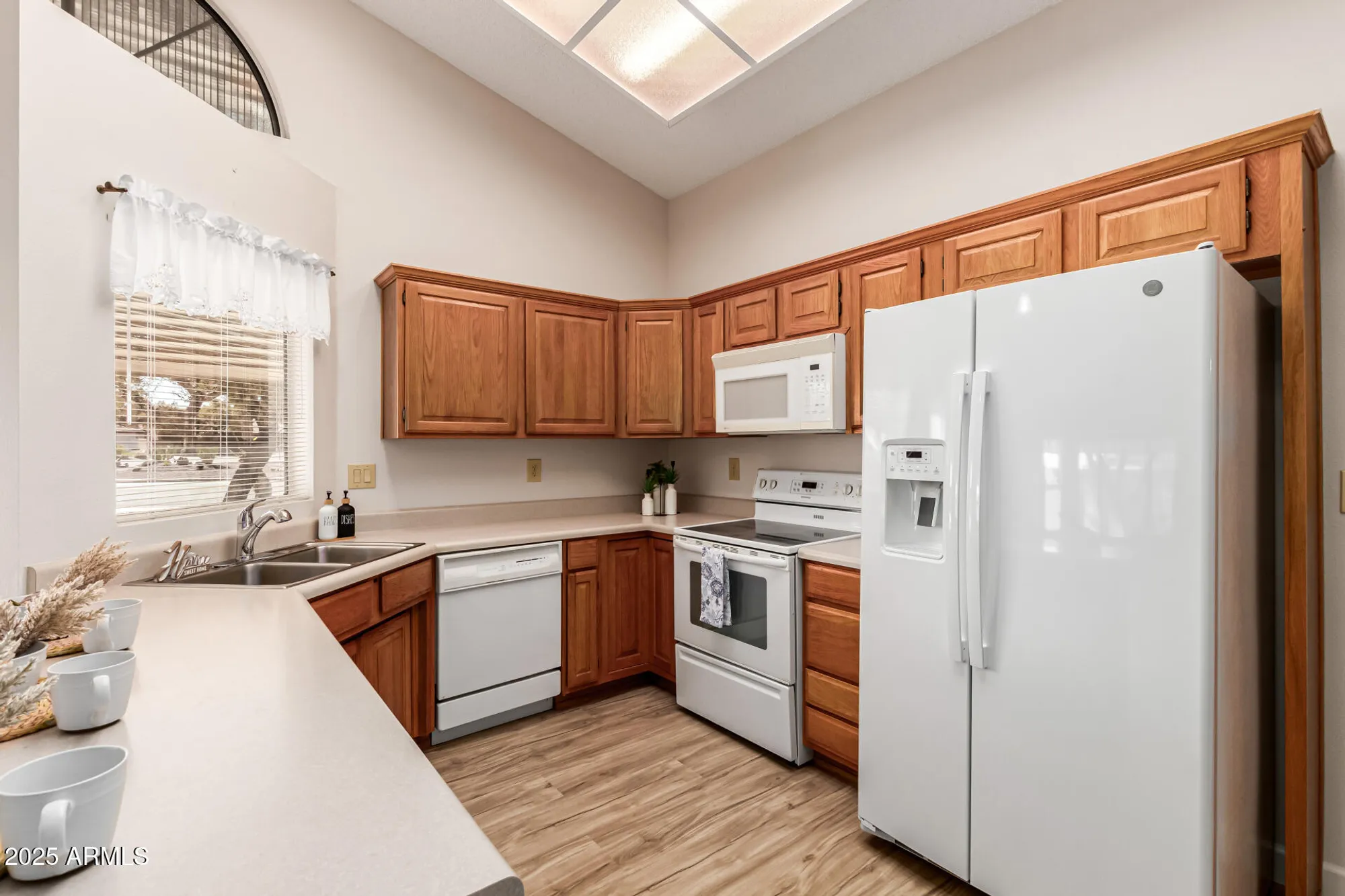 Property Slideshow image 22 of 70 | 19403 n trail ridge dr, Sun City West, AZ, 85375