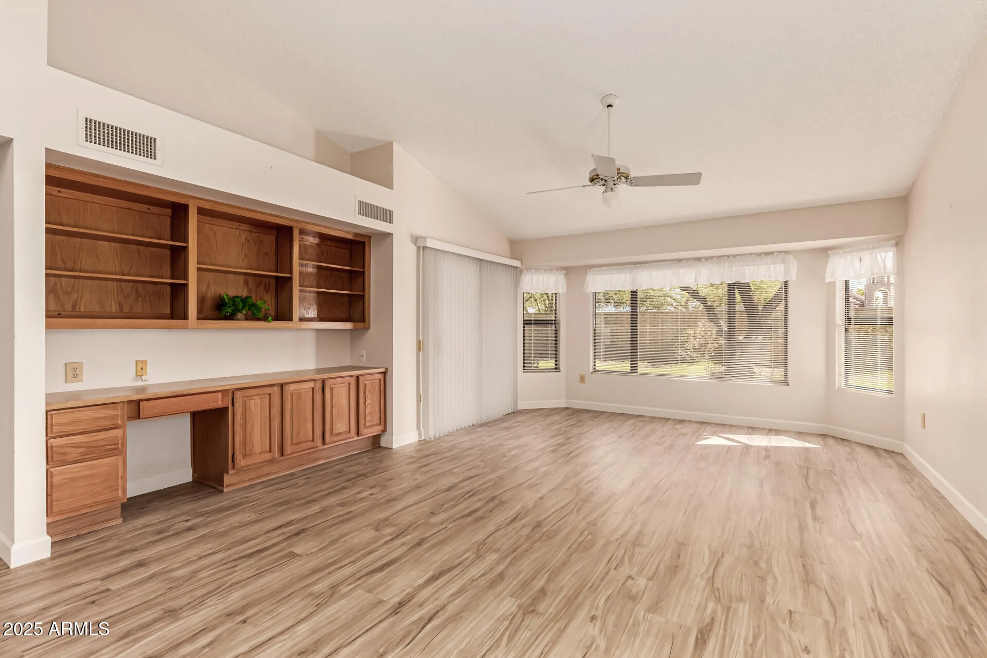 Property Slideshow image 15 of 70 | 19403 n trail ridge dr, Sun City West, AZ, 85375
