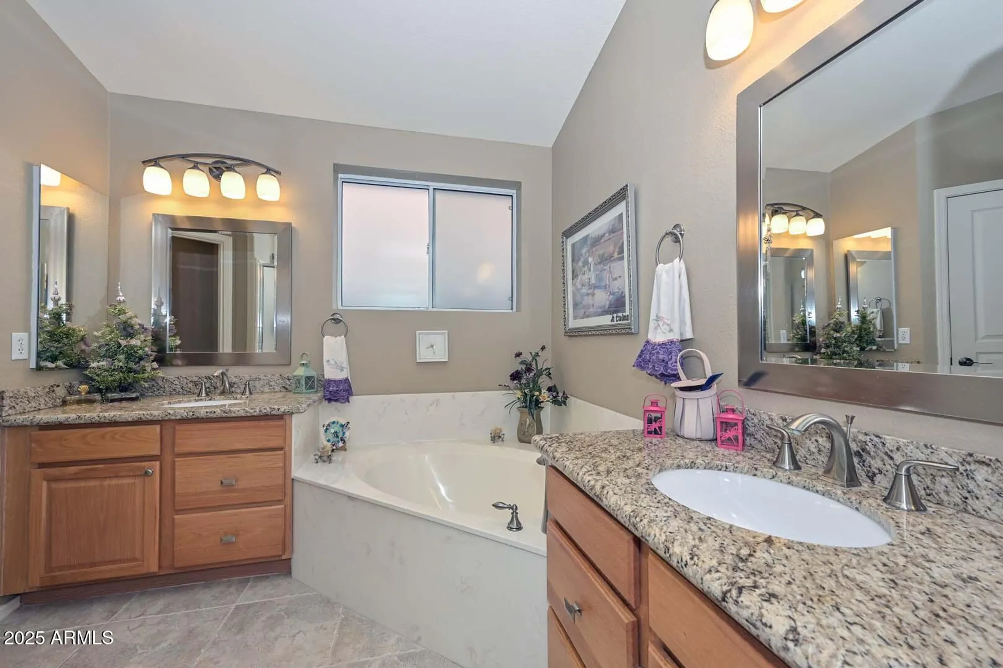 Property Slideshow image 12 of 30 | 15717 w roanoke ave, Goodyear, AZ, 85395