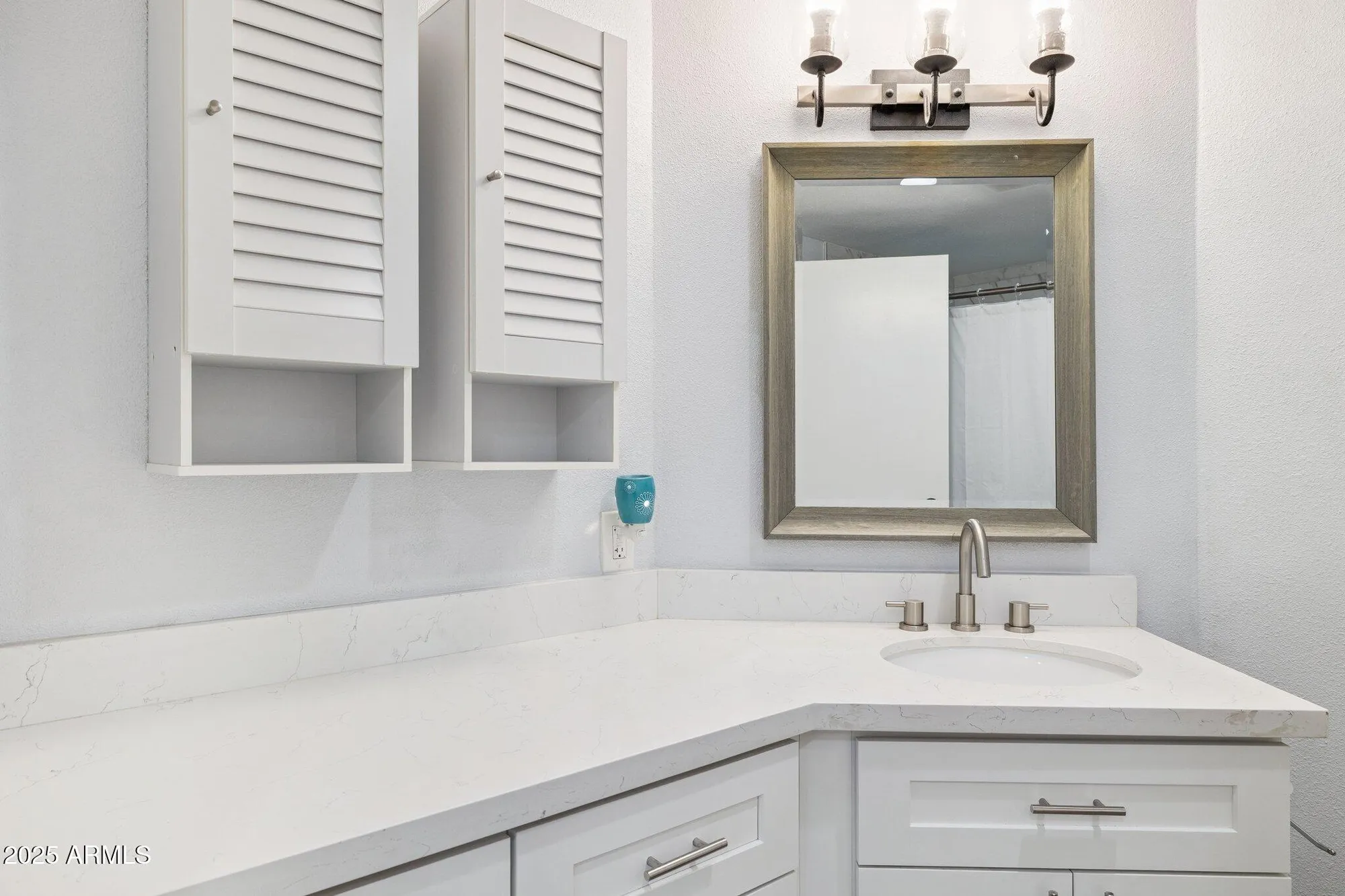Property Slideshow image 16 of 31 | 16414 n meadow park dr, Sun City, AZ, 85351