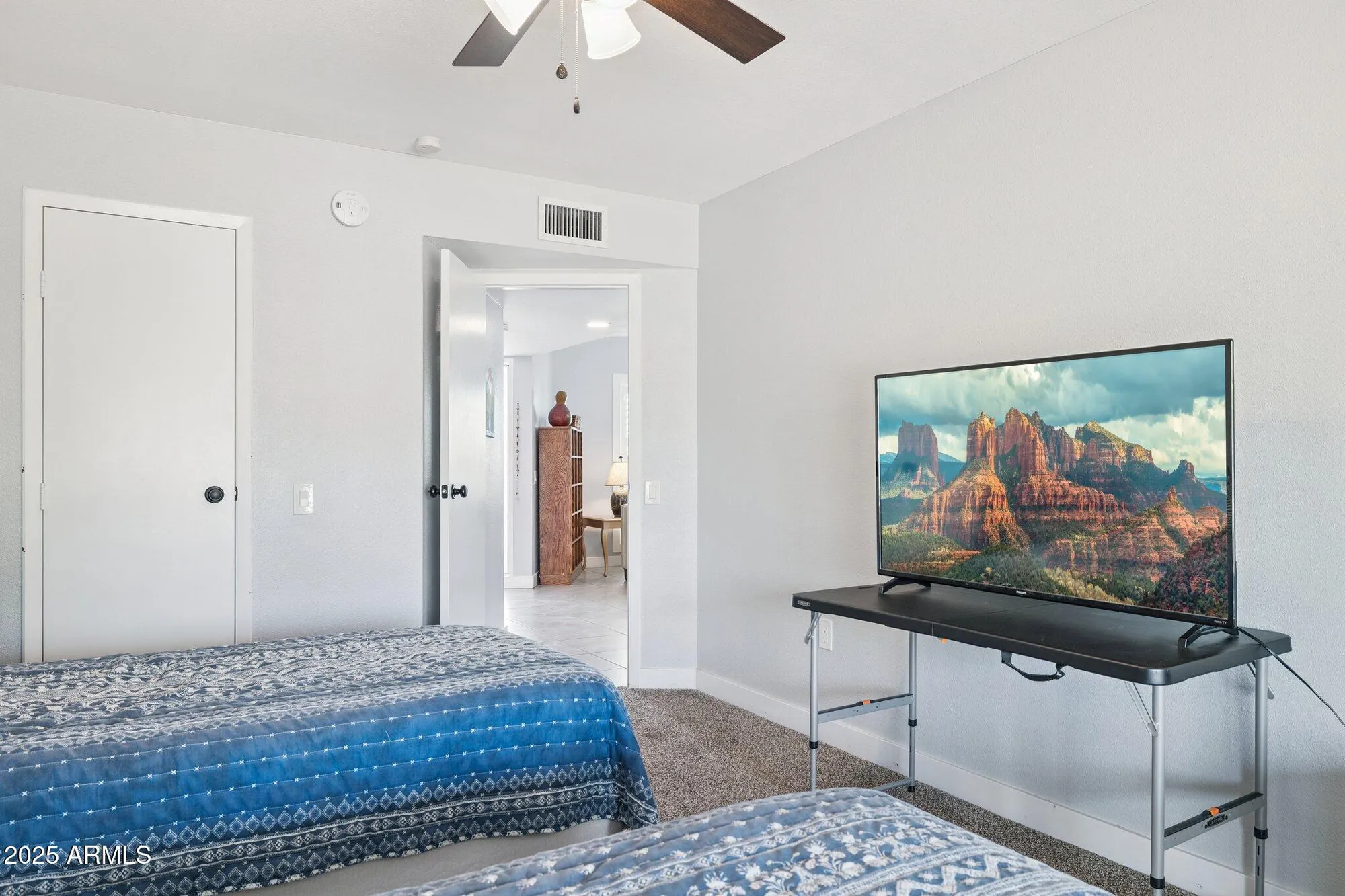 Property Slideshow image 21 of 31 | 16414 n meadow park dr, Sun City, AZ, 85351