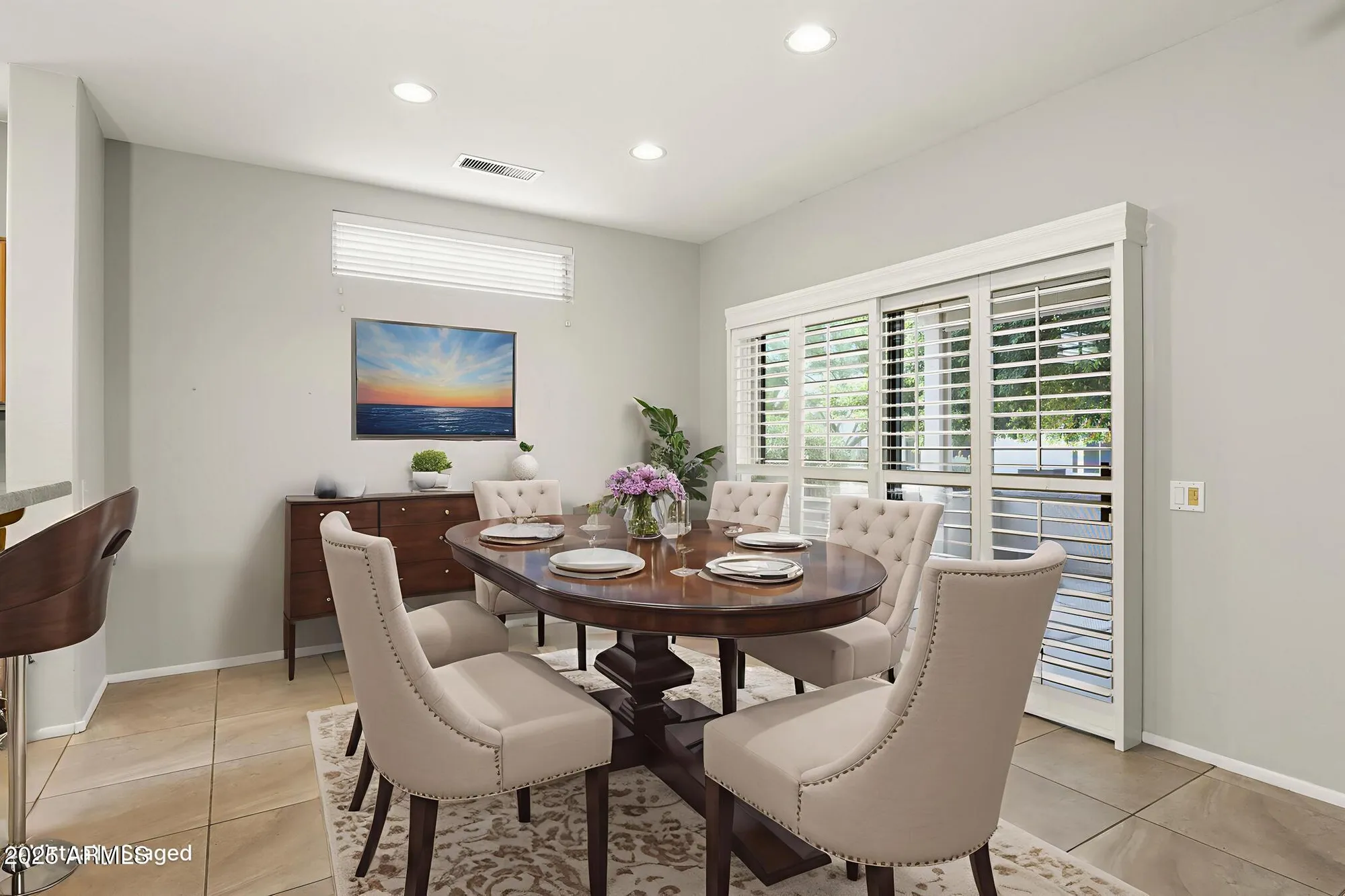 Property Slideshow image 9 of 32 | 15601 w vista grande ln, Surprise, AZ, 85374