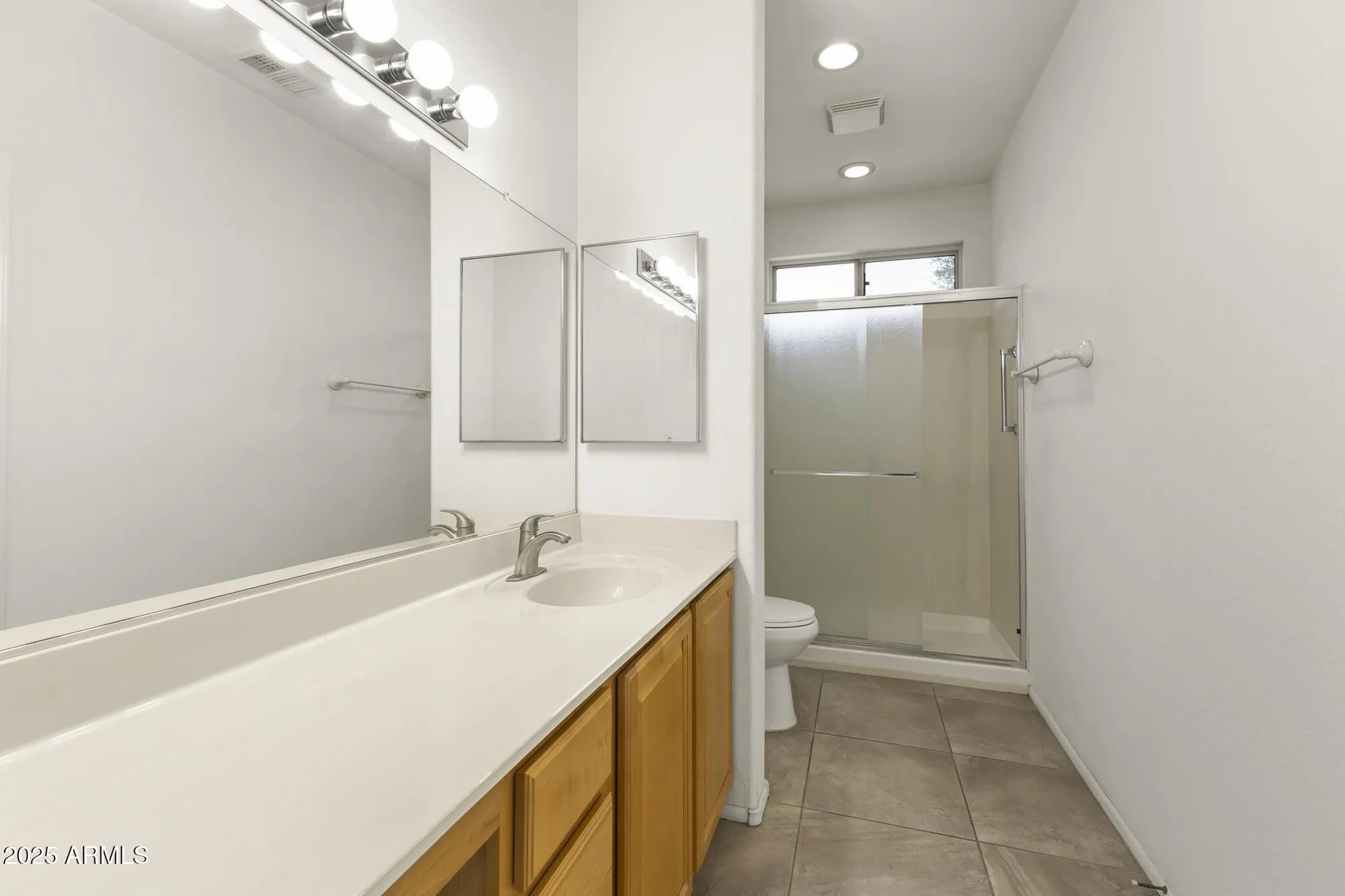 Property Slideshow image 18 of 32 | 15601 w vista grande ln, Surprise, AZ, 85374
