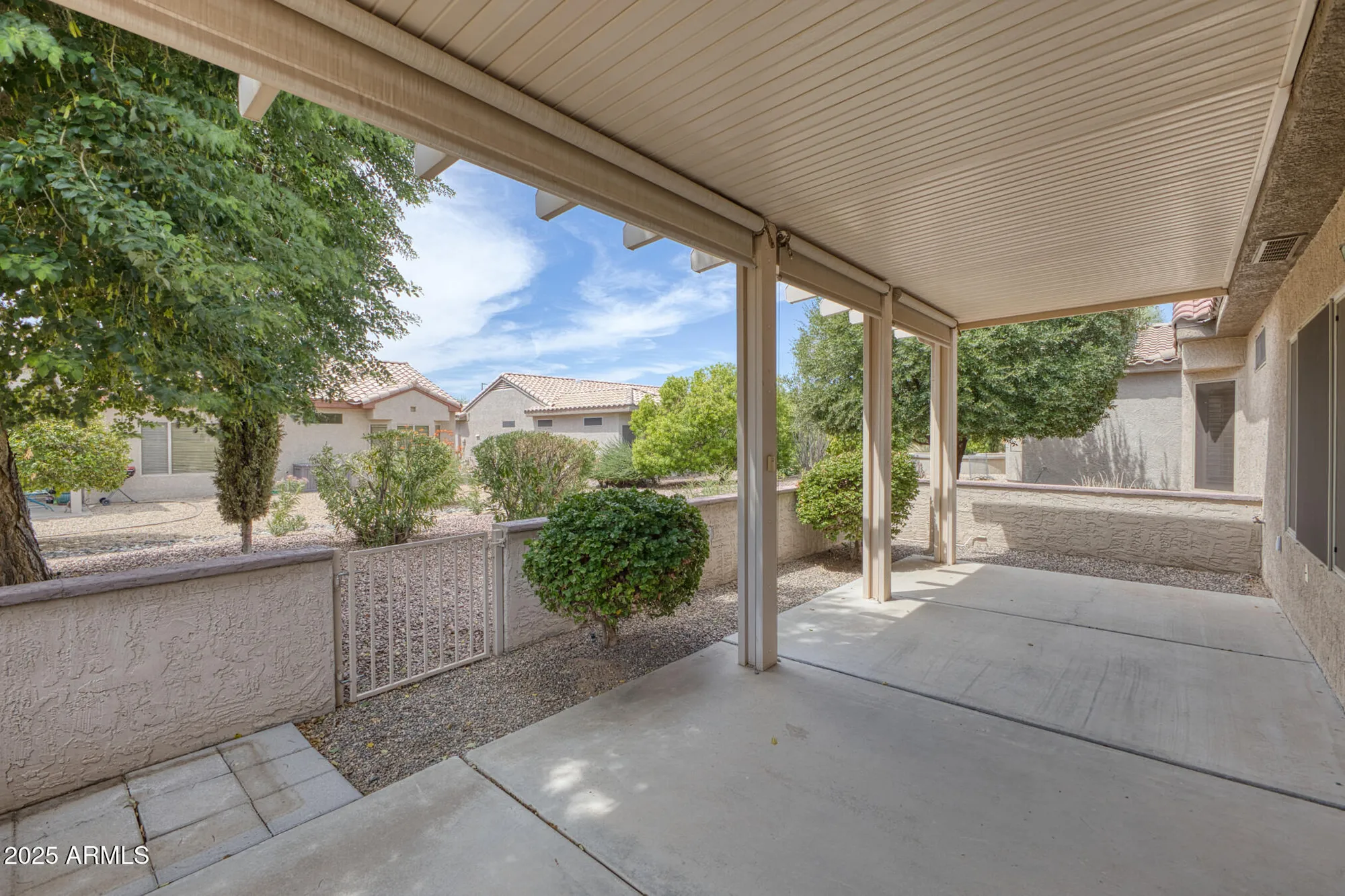 Property Slideshow image 25 of 32 | 15601 w vista grande ln, Surprise, AZ, 85374